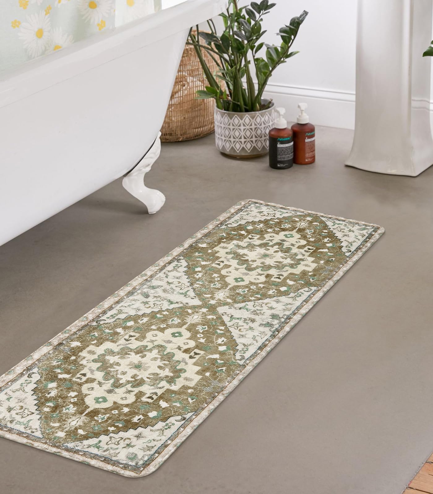 Uphome Vintage Floral Bathroom Runner Rug Khaki Non-Slip Boho Long Bathroom Rug Oriental Soft Machine Washable Bath Mat Traditio