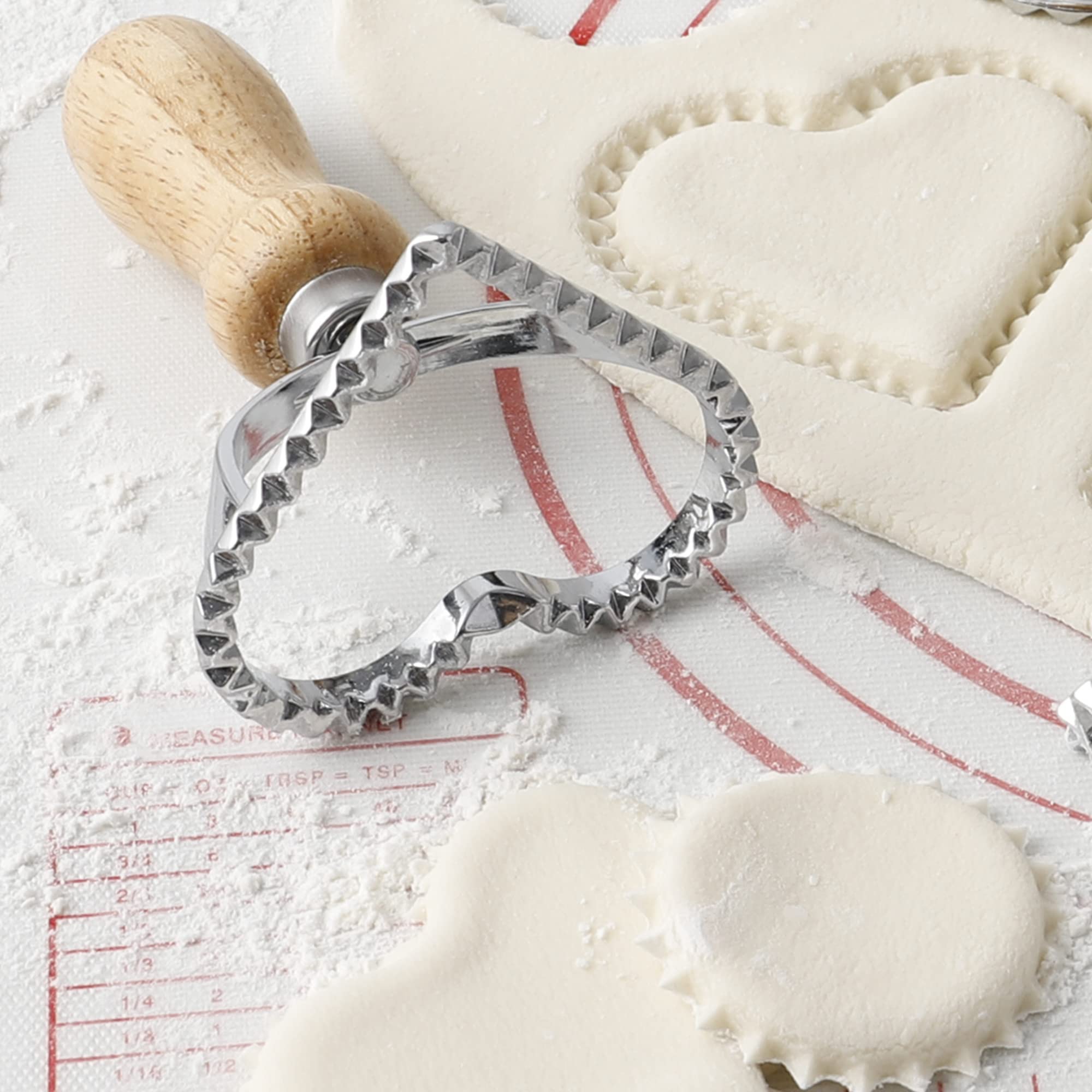 Ravioli Cutter Stamp Mold Set, 7 Pcs, 4 Inch, With Cutter And Wooden Rolling Pin (Regular Style)