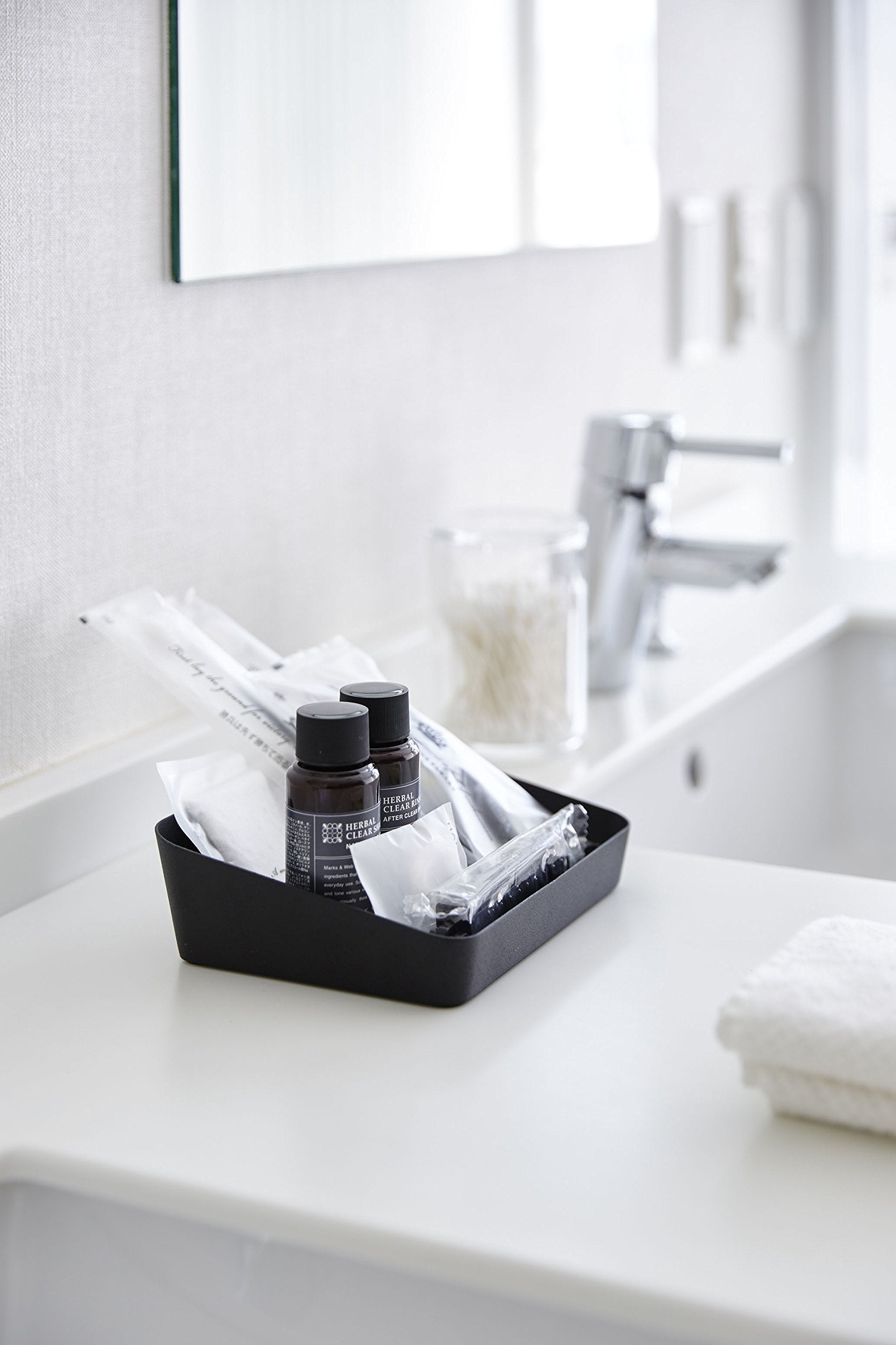 Yamazaki Home Tower Amenity Tray Wide S Black, Medium