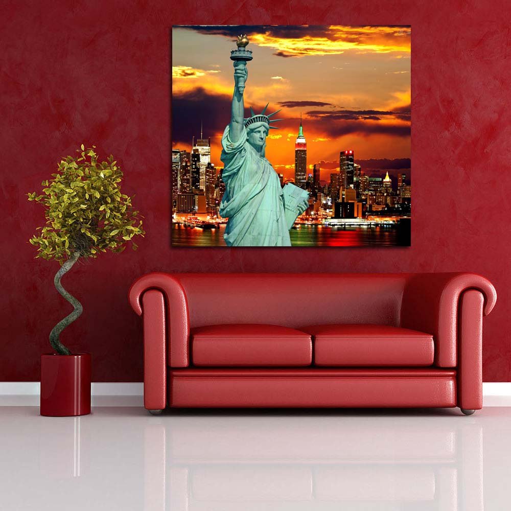 Pitaara Box The Statue Of Liberty & New York City Skyline, Usa | Peel & Stick Vinyl Wall Sticker For Bedroom & Living Room | 19.