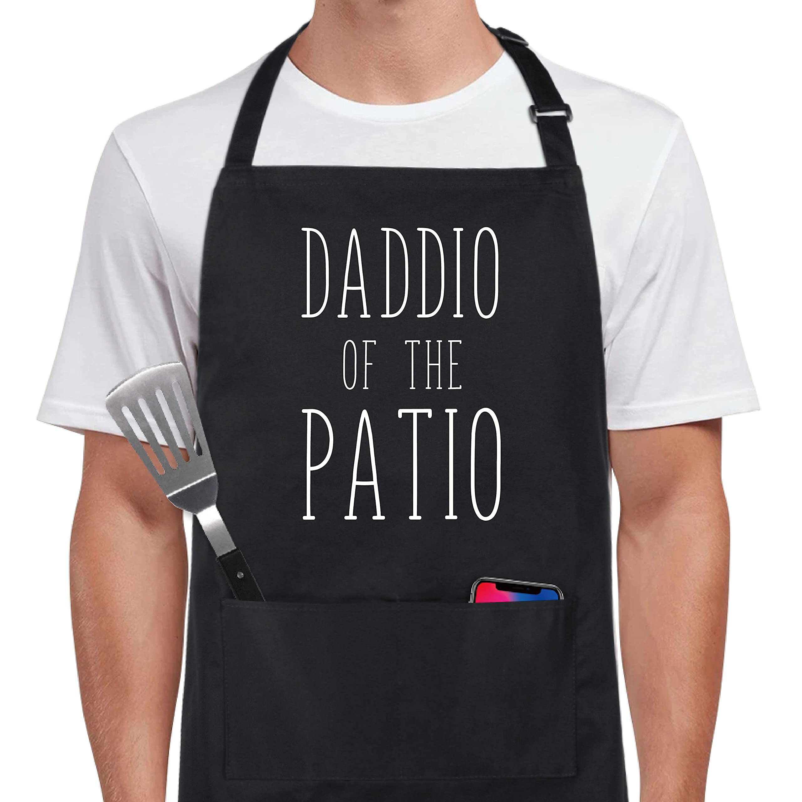 Xornis 100% Cotton Funny Apron Daddio Of The Patio For Men With 2 Pockets Grill Bbq Adjustable Bib Black Aprons Gifts For Dad Fa