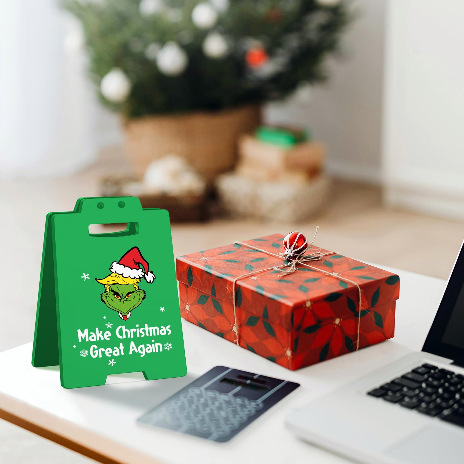 Funny Christmas Decor Sign - Make Christmas Great Again | Humorous Holiday Home & Office Desk Decor | Novelty Winter Theme Sign|