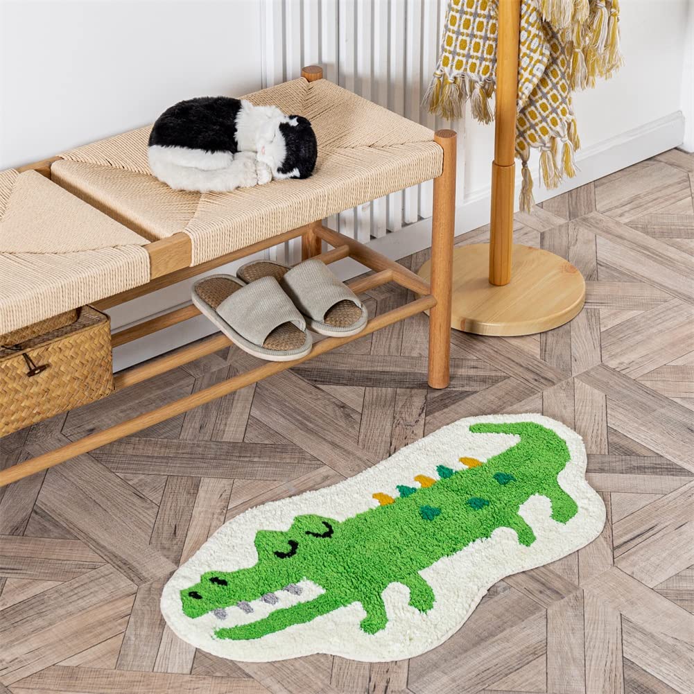 Green Crocodile Shaped Rug Cute Faux Animal Print Bathroom Rug Bath Mat Bath Carpet Shower Rug for Home Decor Bathroom Tub Floor Water Absorption Non-Slip Small Carpet Door Mat Playmat 15.7x29.5in