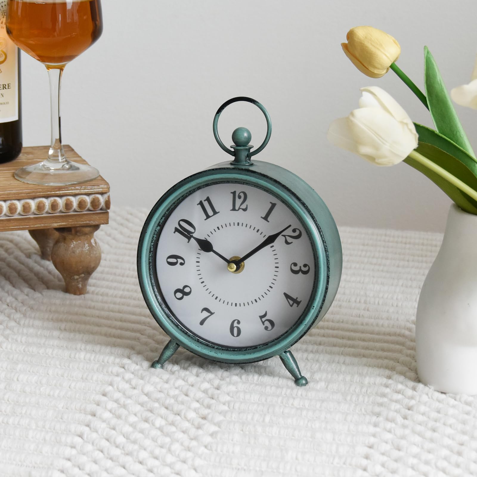 Macvad Small Green Table Clock