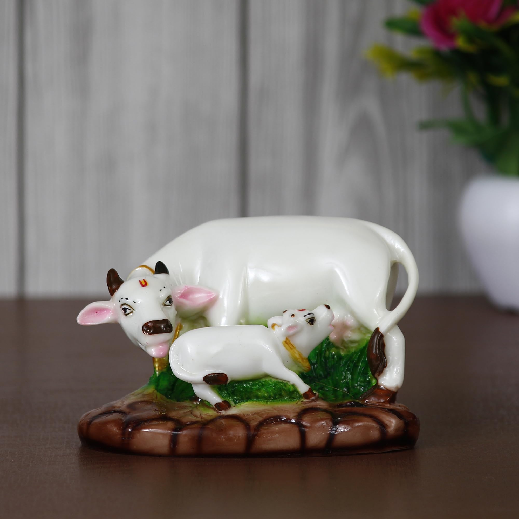 Ecraftindia Colorful Cow And Calf Statue Polyresin Statue (12.5 Cm X 7.5 Cm X 7.5 Cm, White And Green)