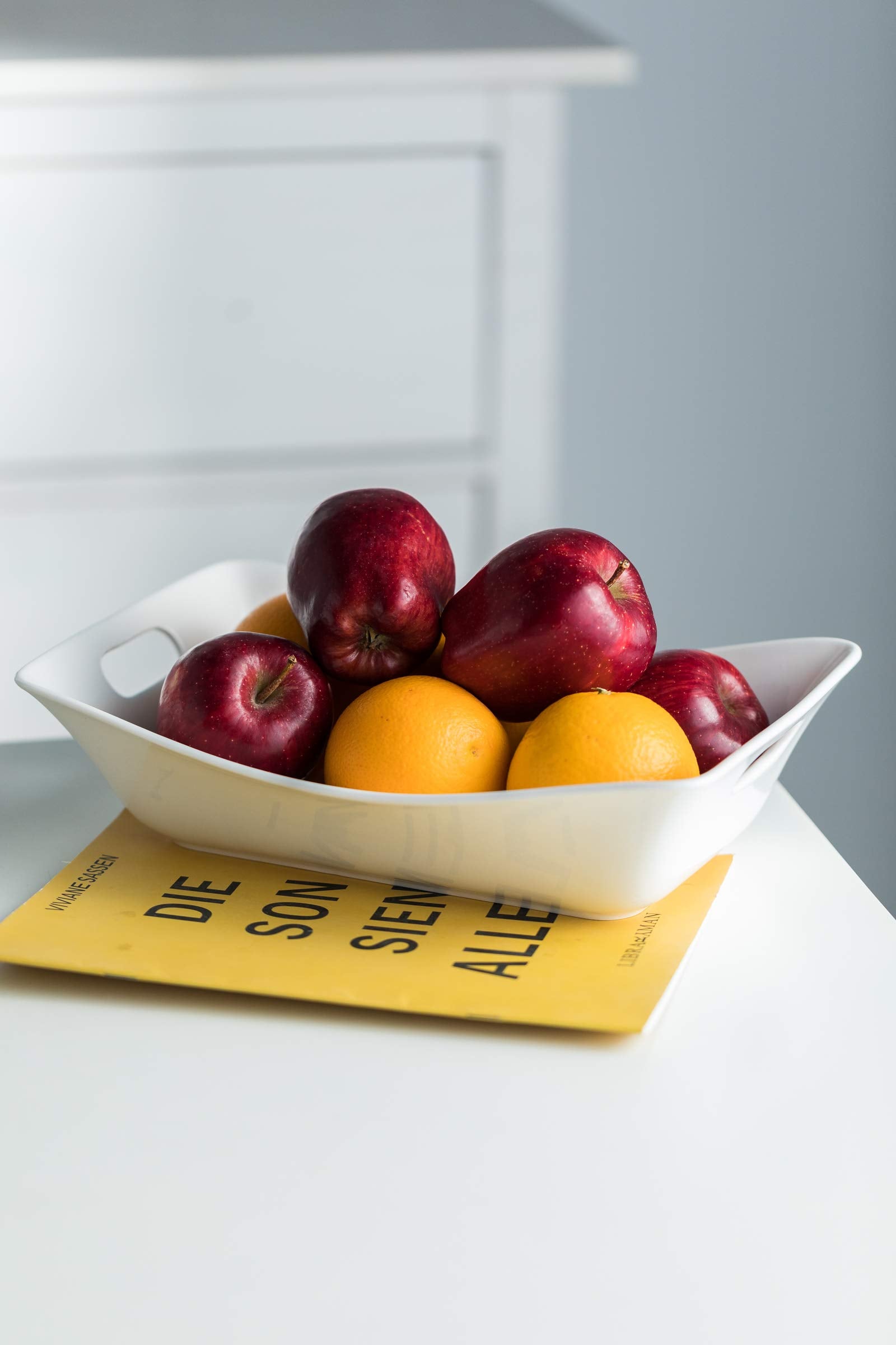 YHOSSEUN 1.5 Quarts Serving Bowl with Handles Set Rectangle Serving Platter Porcelain Bowl Set  2 Pack White