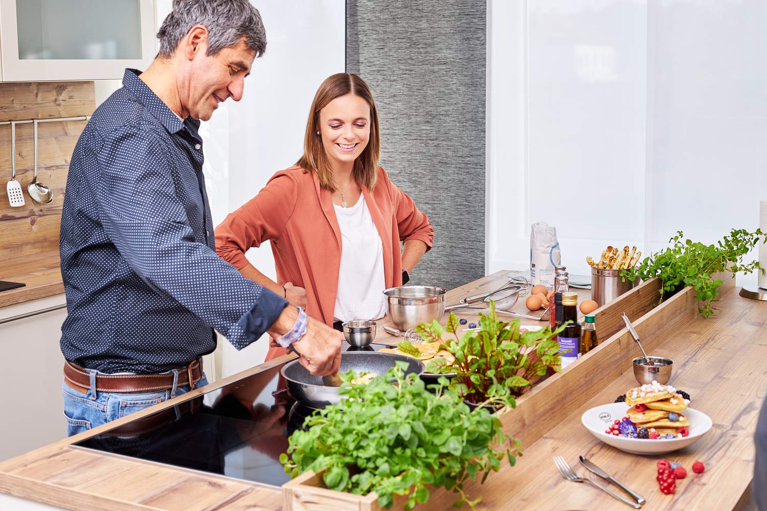 Rsle Stainless Steel Round Handle Kitchen Strainer  Fine Mesh  7.9 Inch