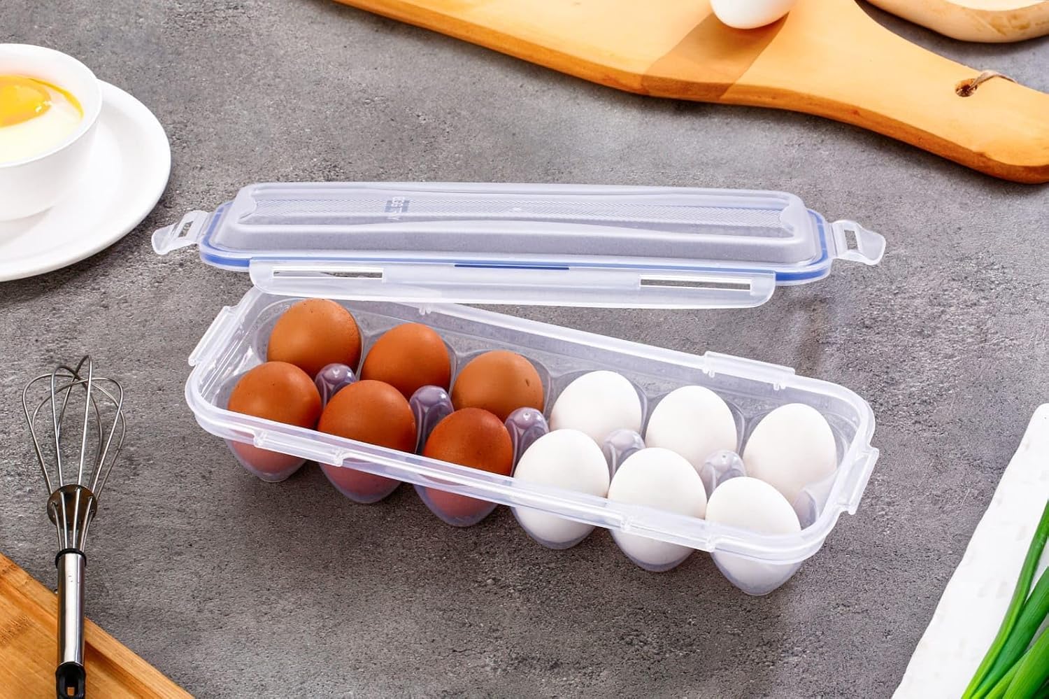 Stewit Plastic Egg Tray For Fridge  SpaceSaving Storage Box For 12 Eggs | Sturdy & Stylish Egg Organizer (12 Grid,Transparent)