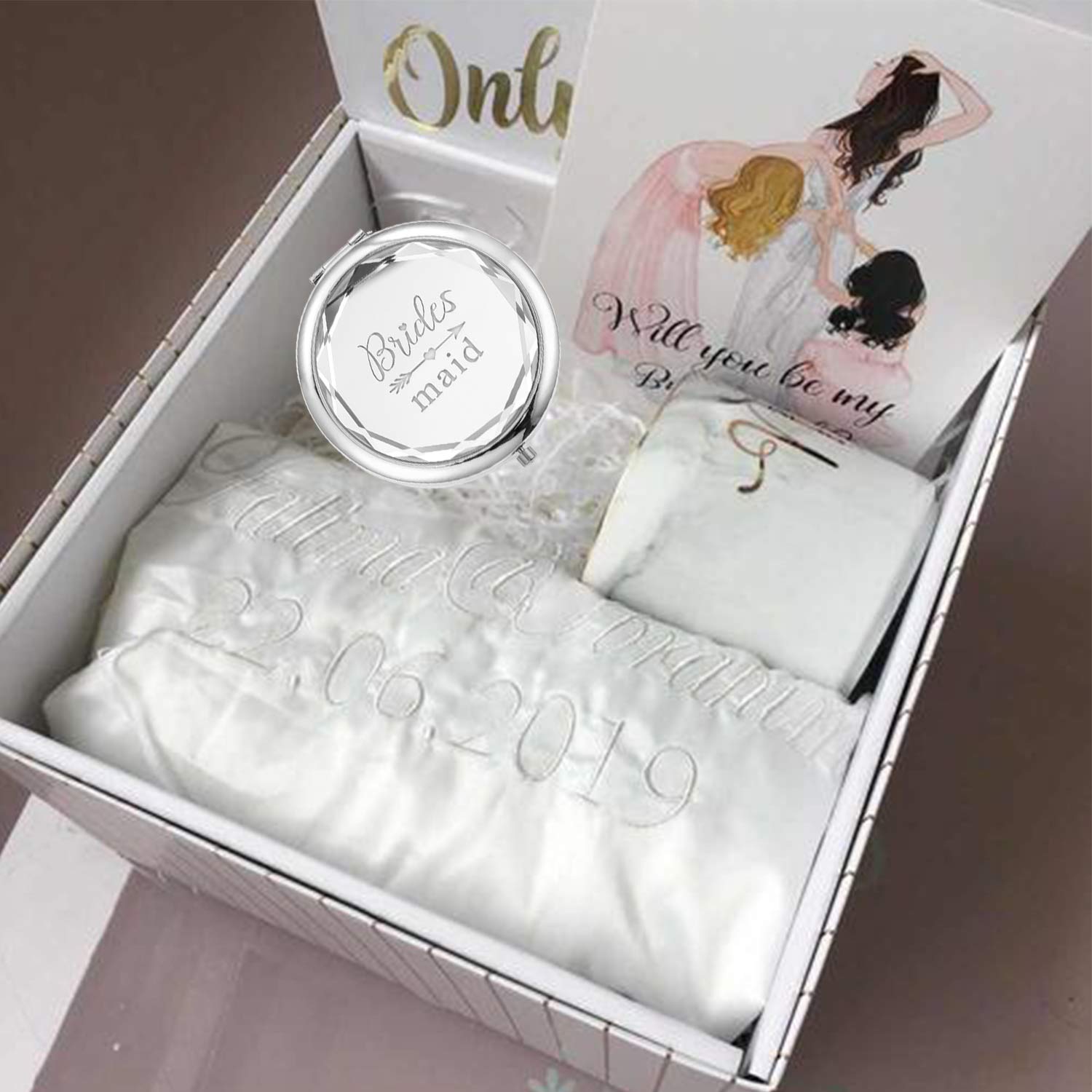 Pack of 7 Compact Pocket Makeup Mirrors Set Include 1 Bride Mirror 1 Maid of Honor Mirror 1 Matron of Honor Mirror and 4 Bridesmaid Mirrors Wedding Bridesmaid Proposal Gifts (Silver)