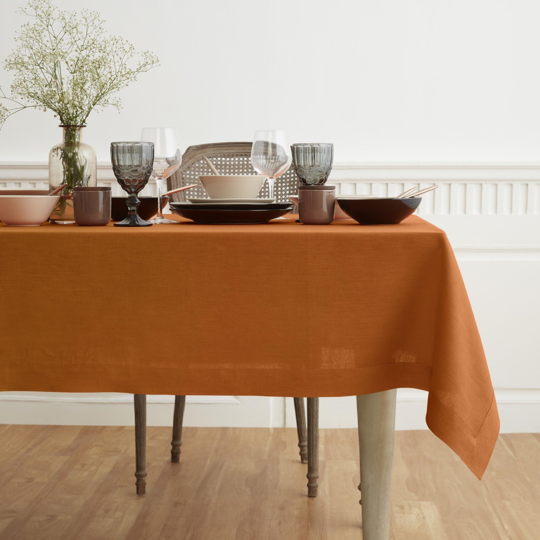 Solino Home Linen Tablecloth - 100% Pure Linen Pumpkin Tablecloth 60 X 90 Inch - Machine Washable Rectangle Tablecloth For Fall,