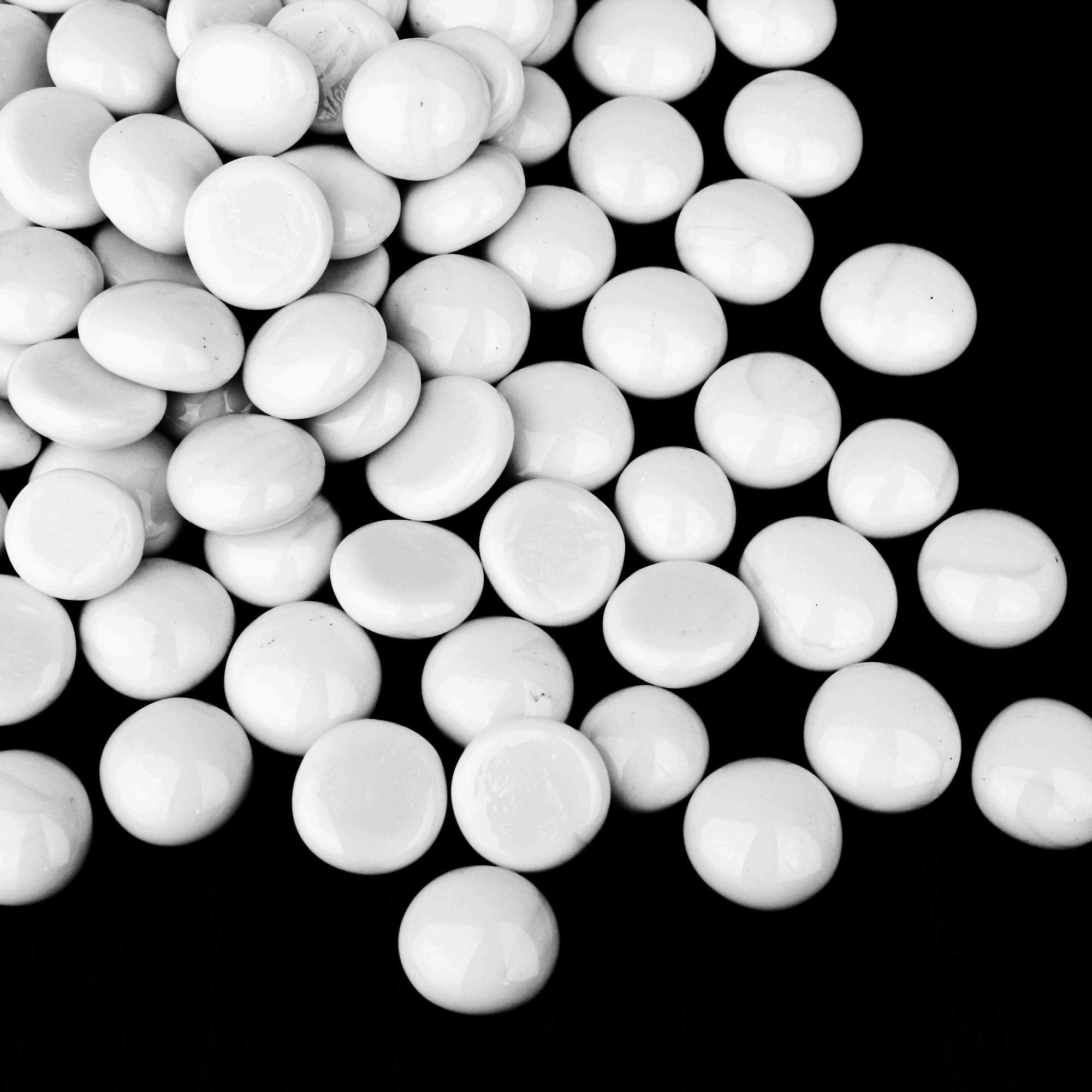 Cys Excel White Glass Gemstone Beads Vase Fillers (6 Lbs) Flat Marble Beads Multiple Color Choices Aquarium Decor Rocks Floral S