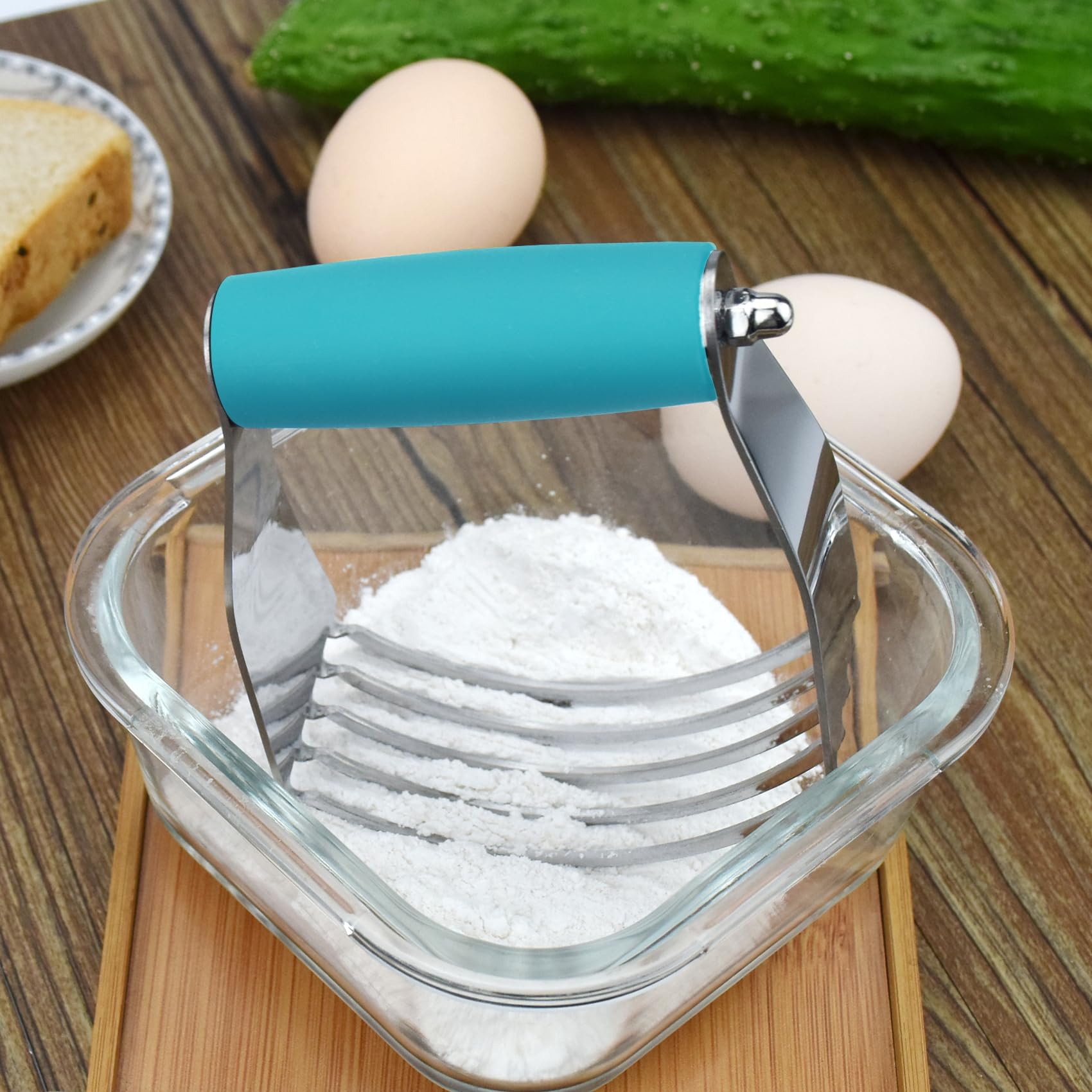 Dough Blender Heavy Duty Pastry Cutter Stainless Steel Butter Cutter Professional Baking Tool For Mixing Flour Butter (Blue)