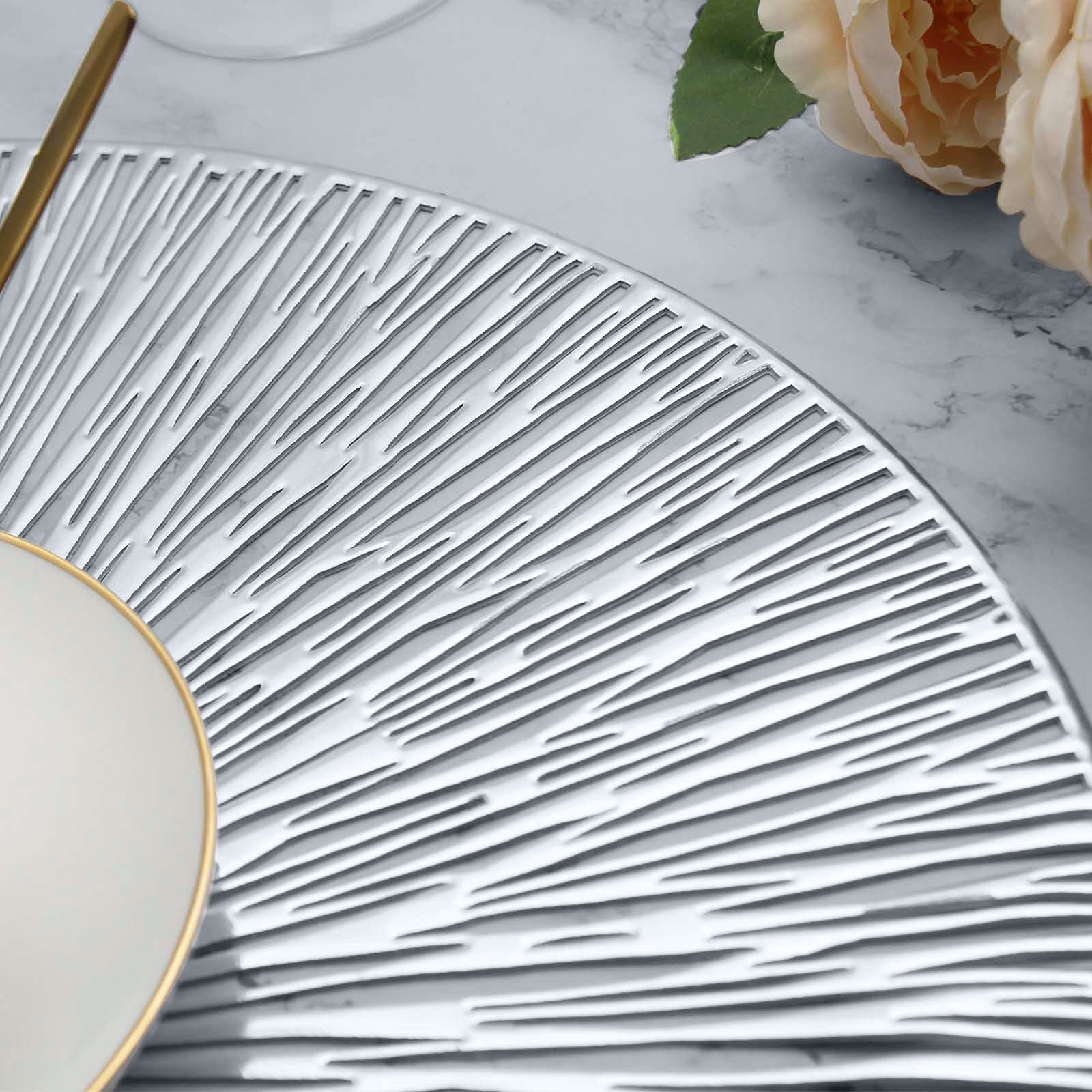 Evevda Placemats For Dining Table Set Of 6 Round Hollow Out Table Mats Pressed Metallic Vinyl Plastic Place Mats Table Decoratio