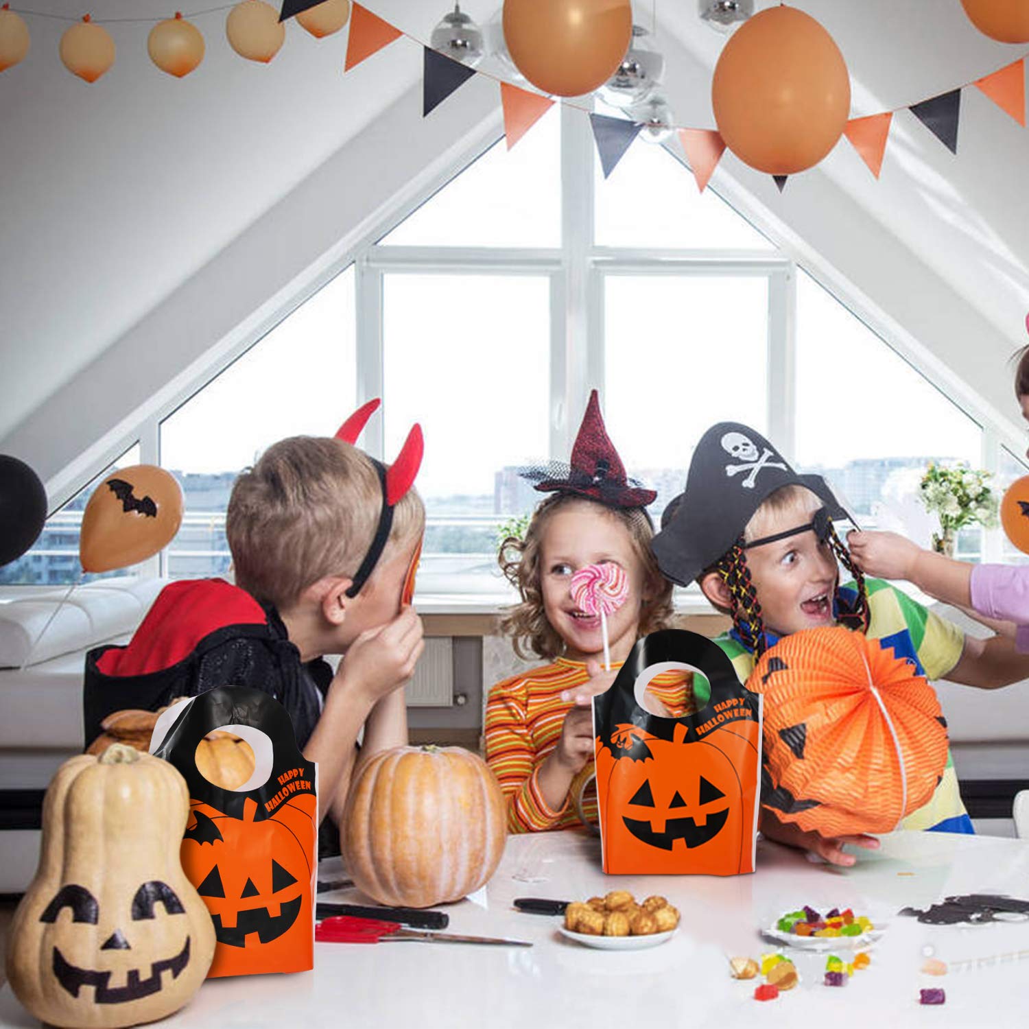 Zeedix 50 Pcs Halloween Candy Bags Treat Bags Goody Mini Bags For Lollipop Candy Cake Pop Chocolate Cookie Wrapping Buffet-Orang