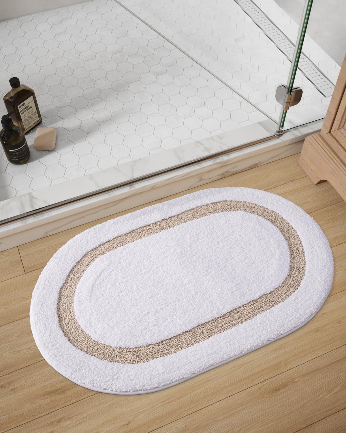Lumi Bathroom Mat Oval Bathroom Rug, White Bath Mats Non Slip,Premium Water Absorbent Bath Mat, Ultra Soft Washable Bath Rugs Fo