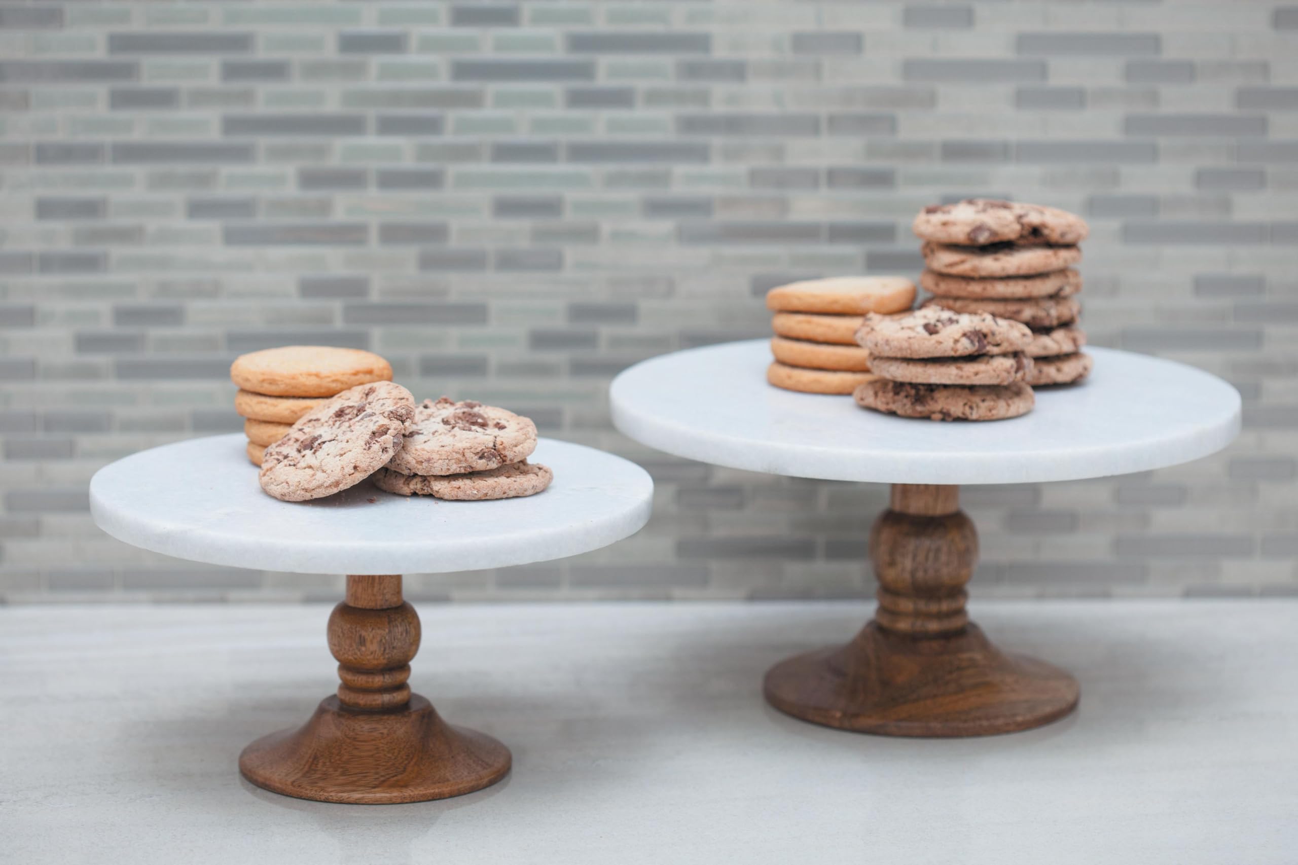 Deco 79 Mango Wood Cake Stand With Wood Base, 10'' X 10'' X 5'', White