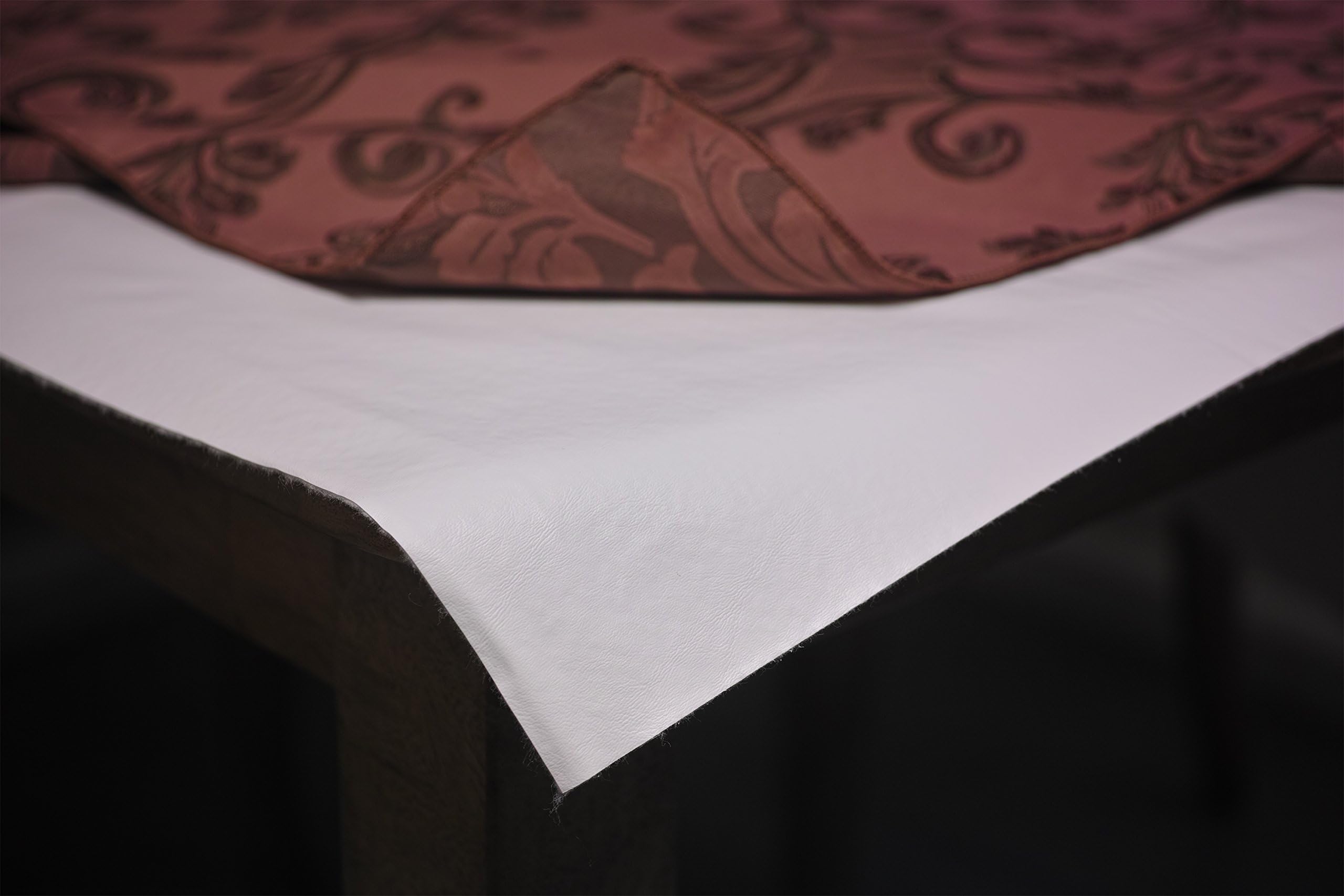 Yourtablecloth Deluxe Cushioned Heavy Duty Table Pad With Flannel Backing 52'' X 120''Rectangle White