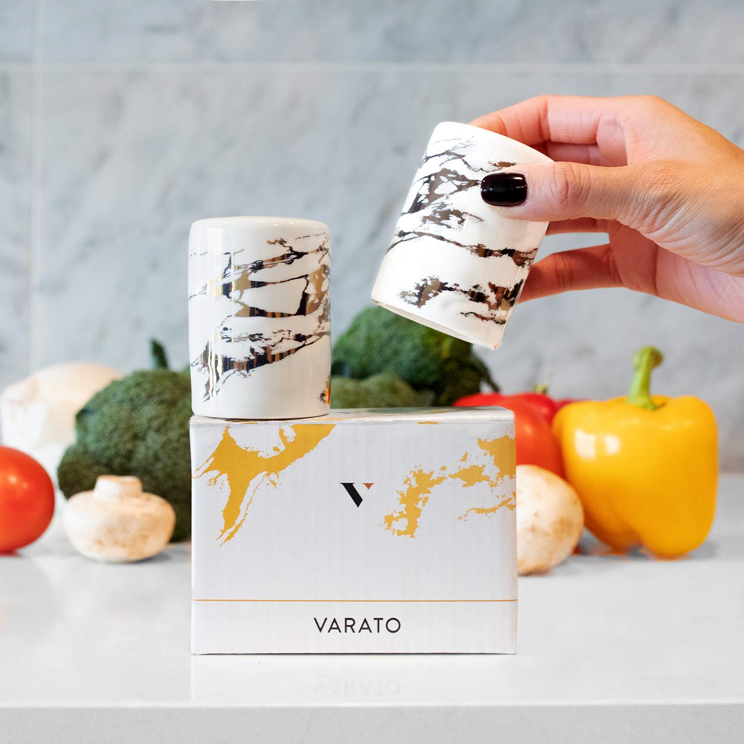 Varato Design Gold Ceramic Salt And Pepper Shakers With Lids - Modern Salt And Pepper Shaker Set