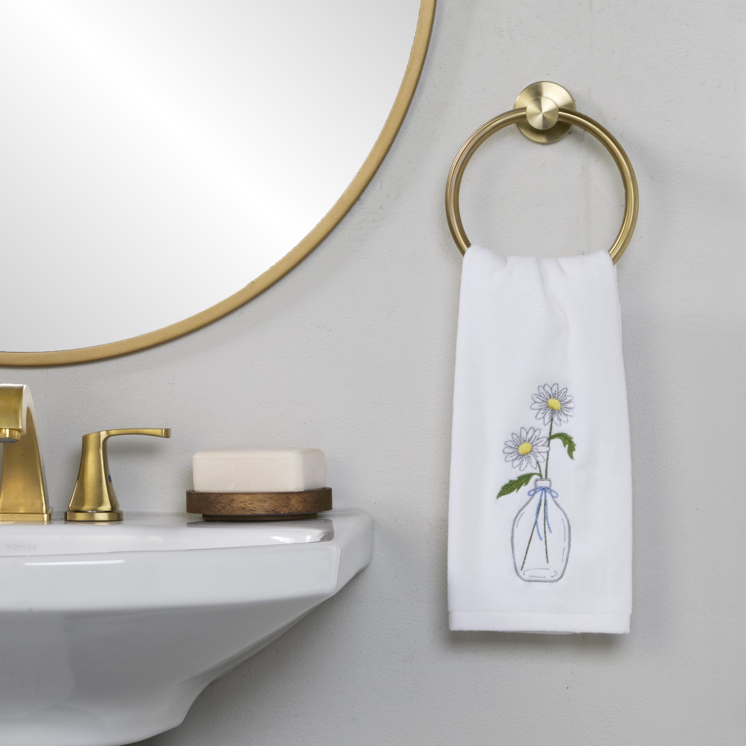 SKL Home Daisies in Vase Hand Towel 2pc Set for Bath/Kitchen/Bar & Gift, Optic White
