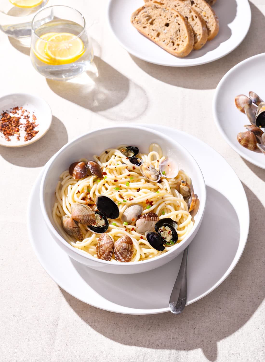 Le Tauci Pasta Bowls 45 Oz, Salad Bowls Set For Serving Soup, Pasta, Noodle, Dinner, Large Kitchen Bowl Plates, Microwave Safe -