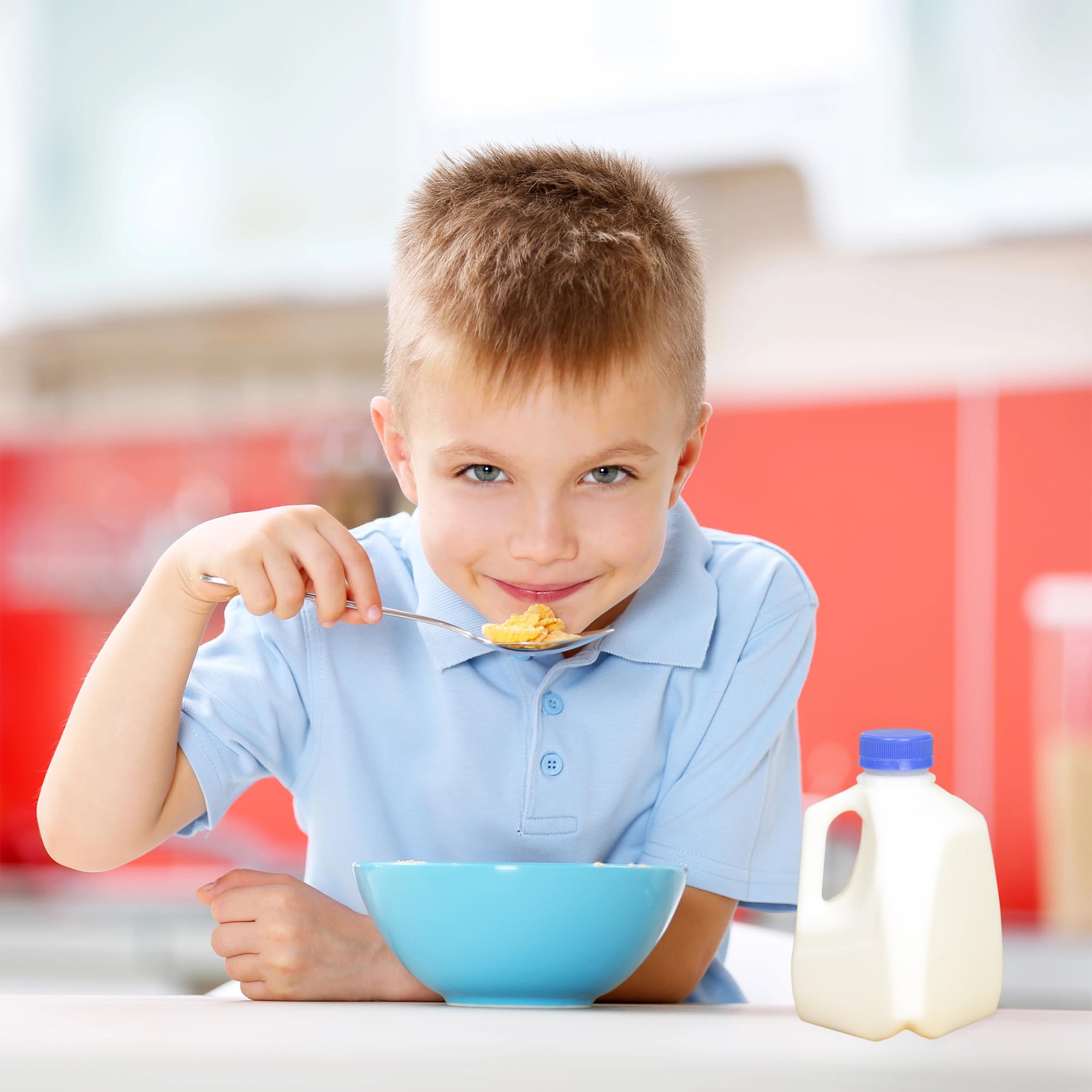 Cornucopia 32oz Plastic Jugs (6-Pack); 1-Quart / 32-Ounce Bottles with Caps for Juice  Water  Sports and Protein Drinks and Milk  BPA-Free