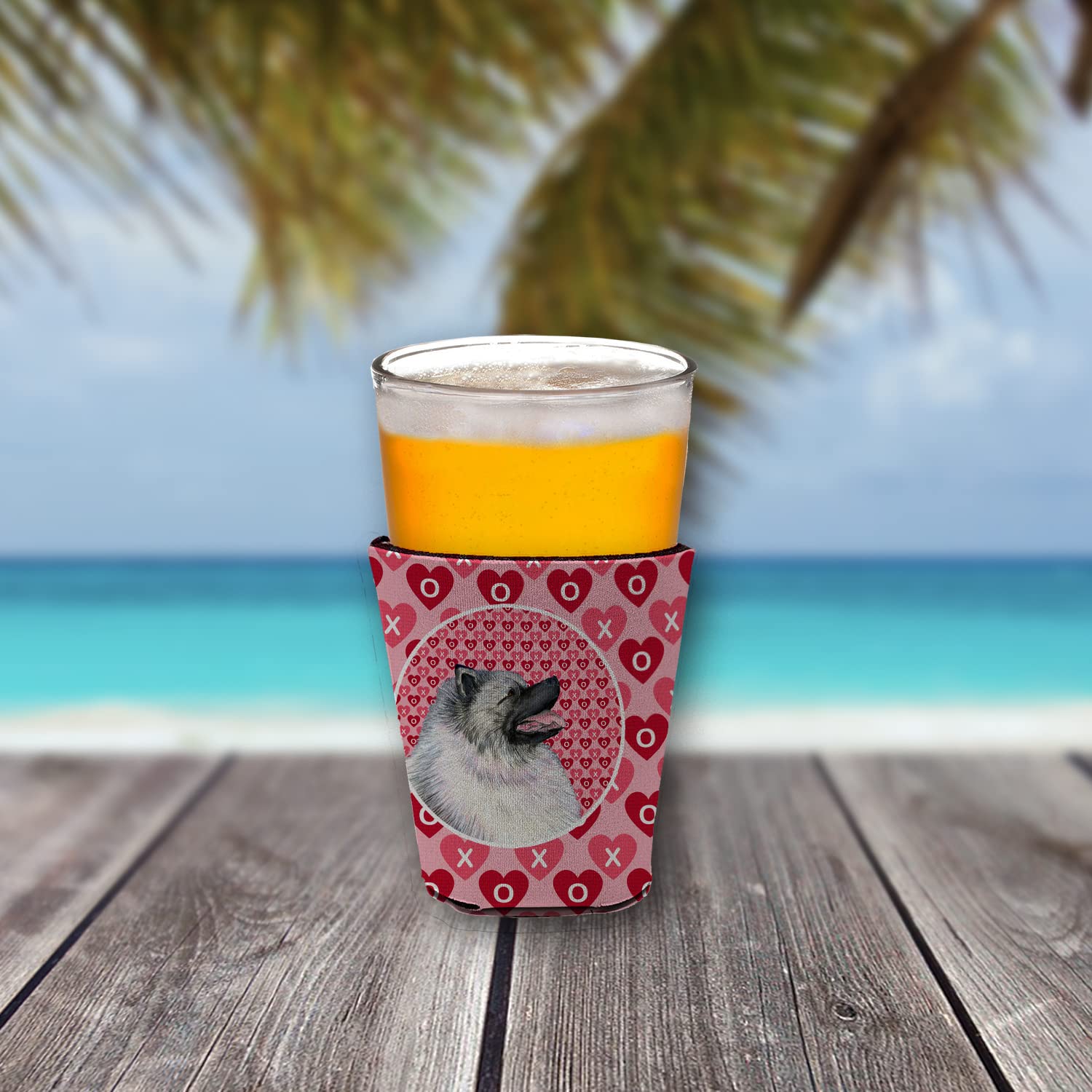 Keeshond  Red Solo Cup Beverage Insulator Hugger