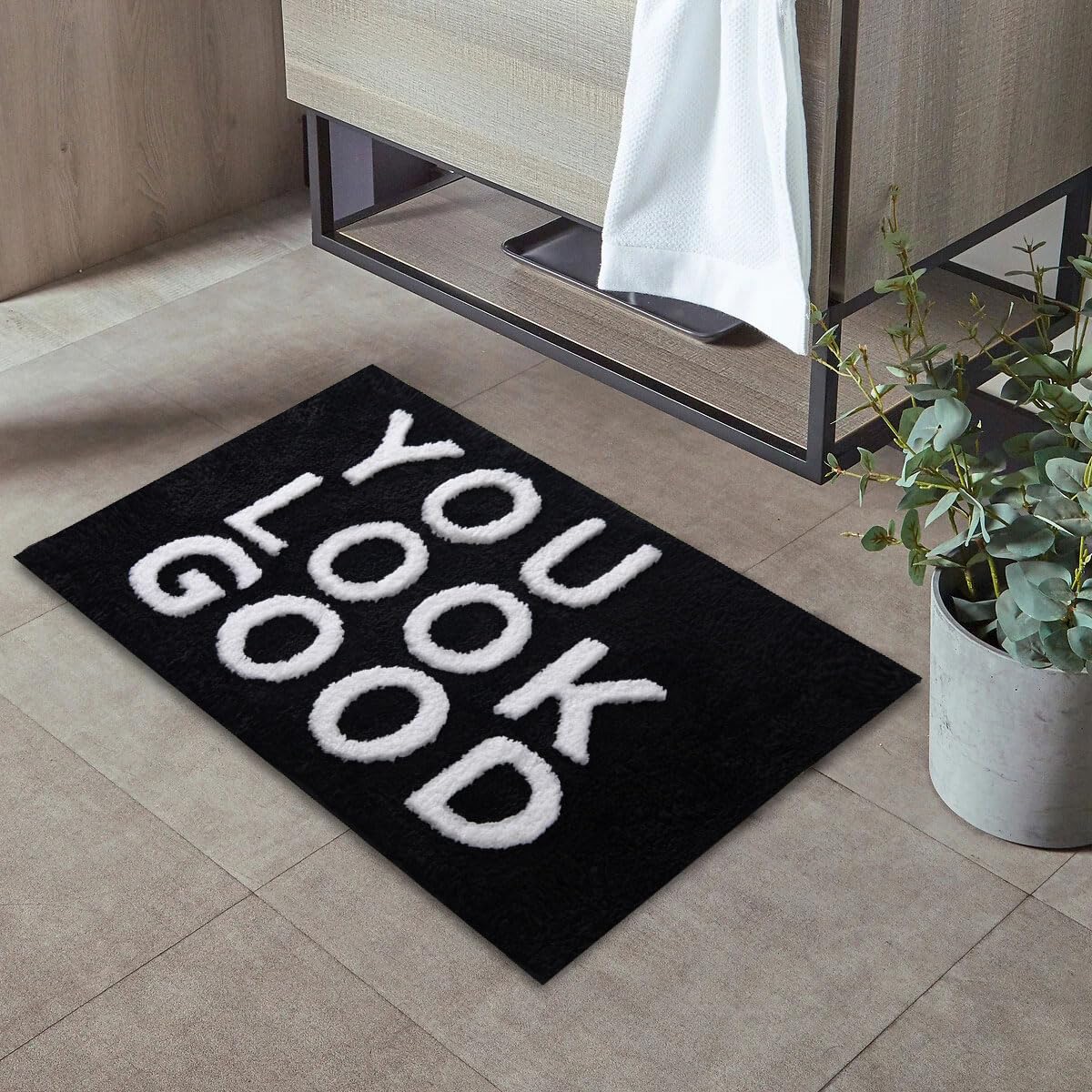 Urtlmaji You Look Good Bath Mat Black And White Bathroom Rugs Cute Bath Rugs Non Slip Microfiber Plush Funny Preppy Small Cool R