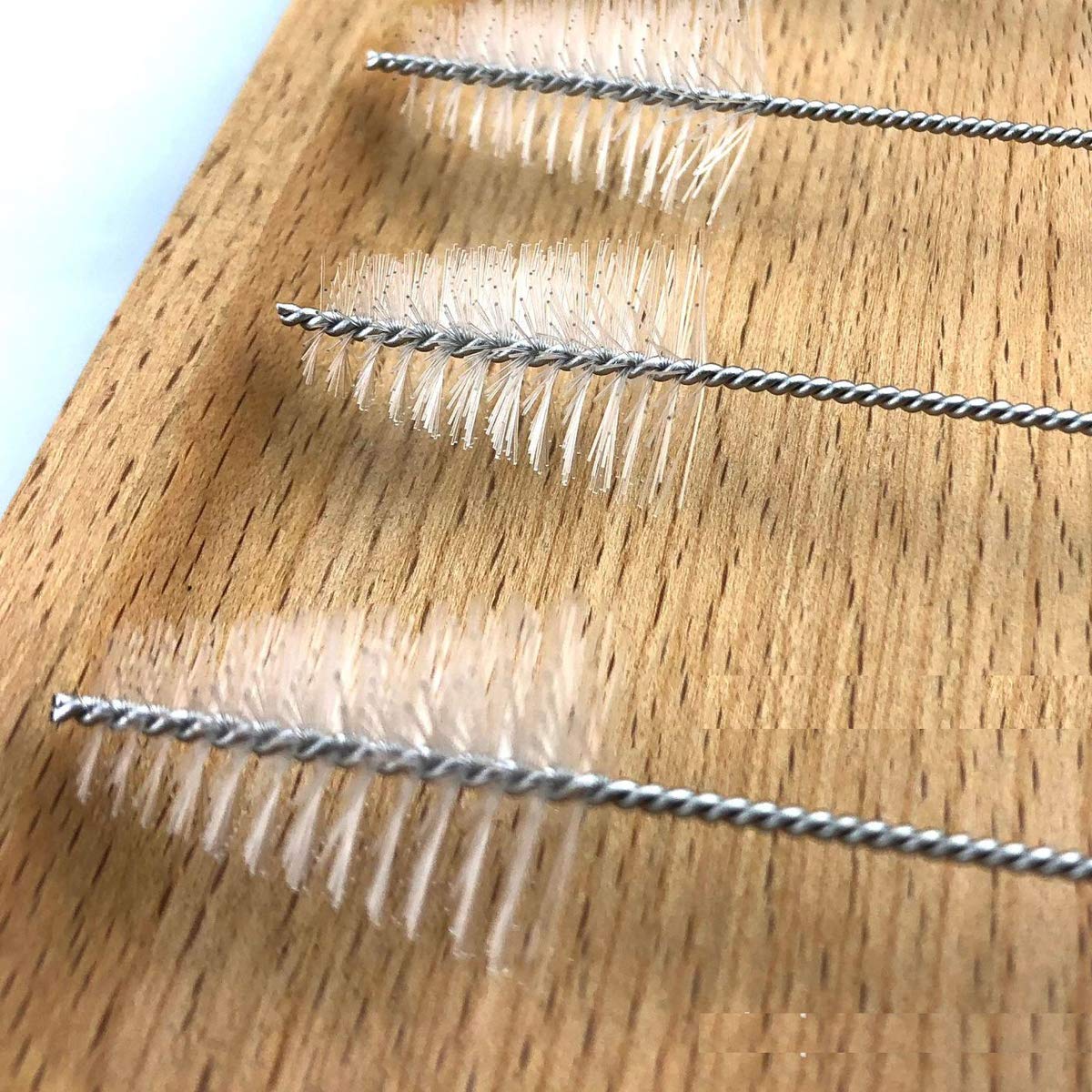 12Pcs Triangle Nylon Cake Decorating Tips Brushes Professional Cake Decorating Mouth Icing Dispensers Tips Cleaning Brushes Tube