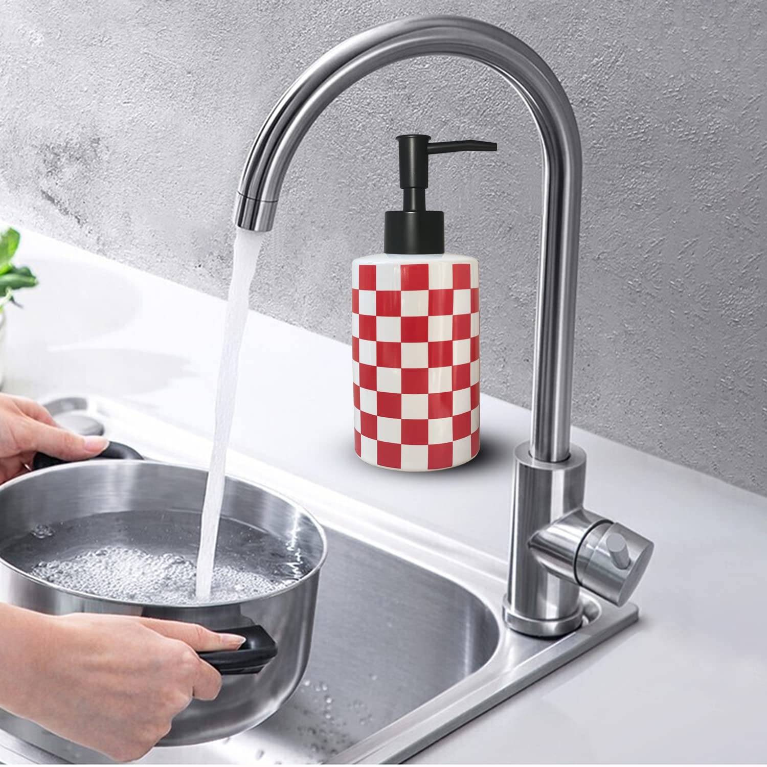 Bathroom Soap Dispenser With Matte Black Pump White Ceramic Soap Dispenser For Kitchen Checkerboard Empty Pump Bottle (Red)
