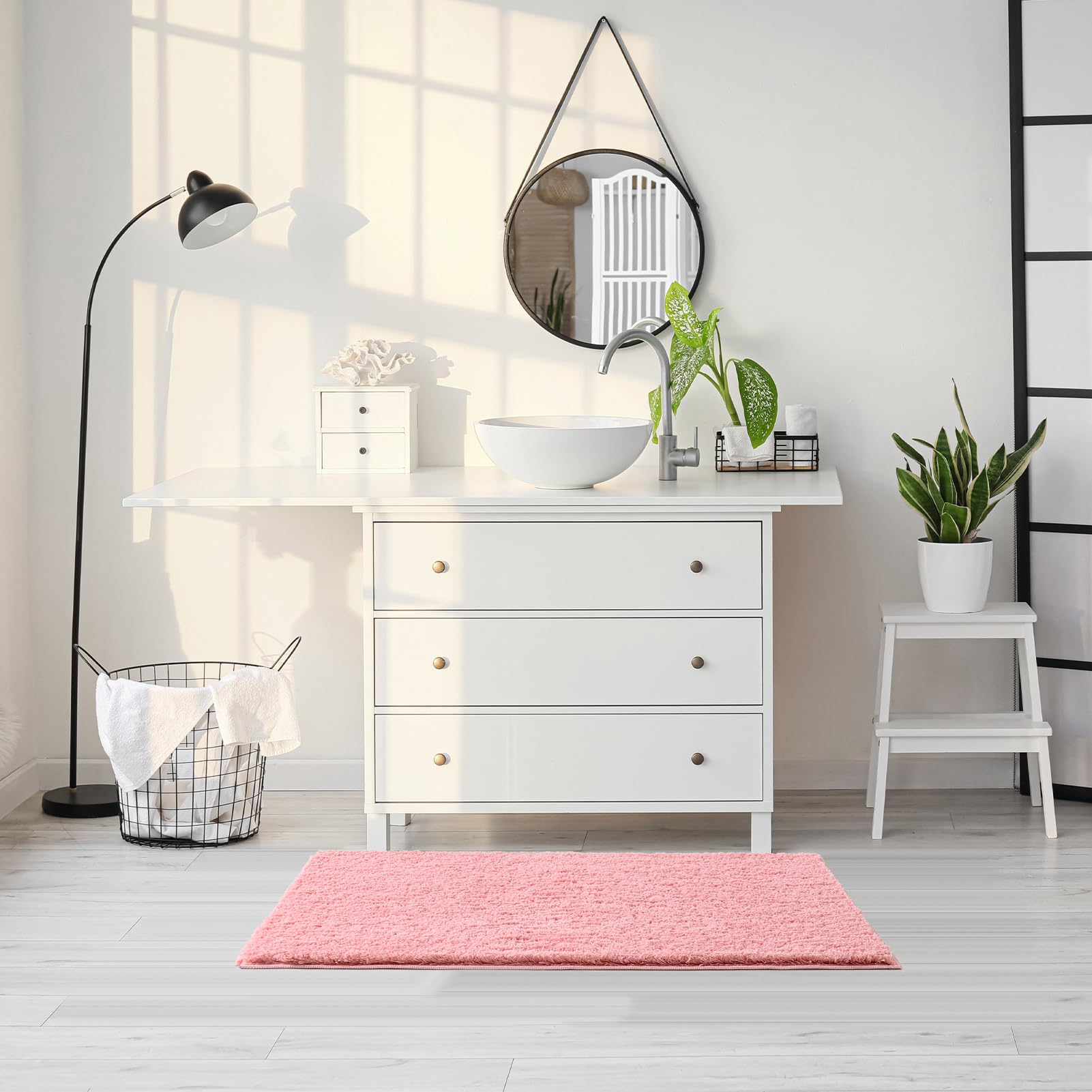 Cozecube Pink Bathroom Rug 32'' X 20'', Bath Mats For Bathroom Non Slip, Ultra Soft Bath Rugs For Bathroom Washable, Plush Micro