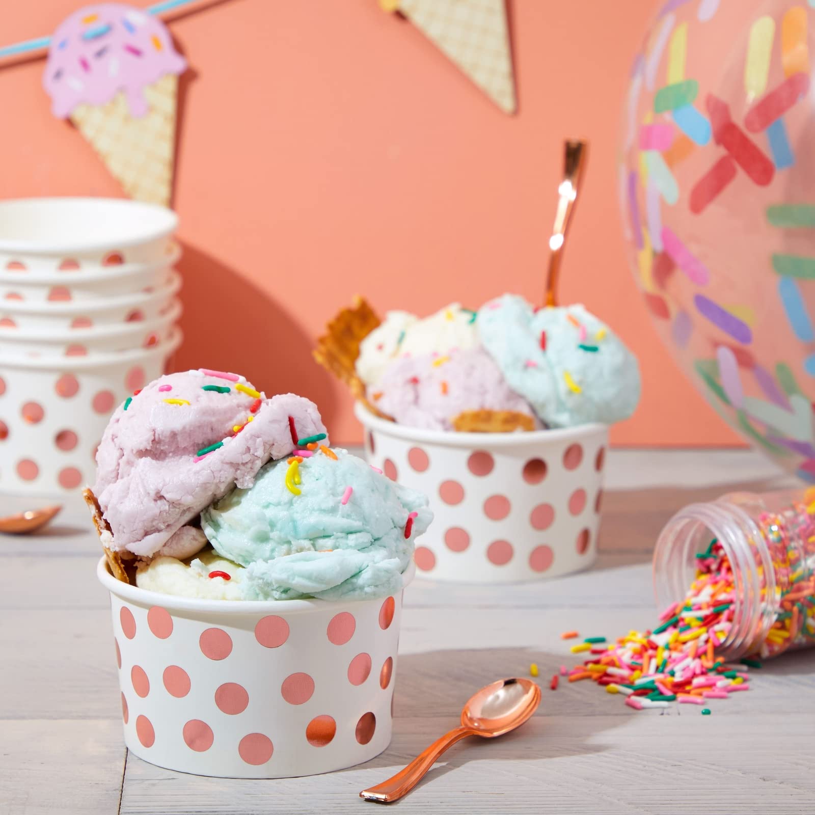 Juvale 50-Pack Paper Ice Cream Cups For Frozen Yogurt, Sundae Bar, Parfaits, Treats, Diners, Restaurants, Bakeries, Disposable D