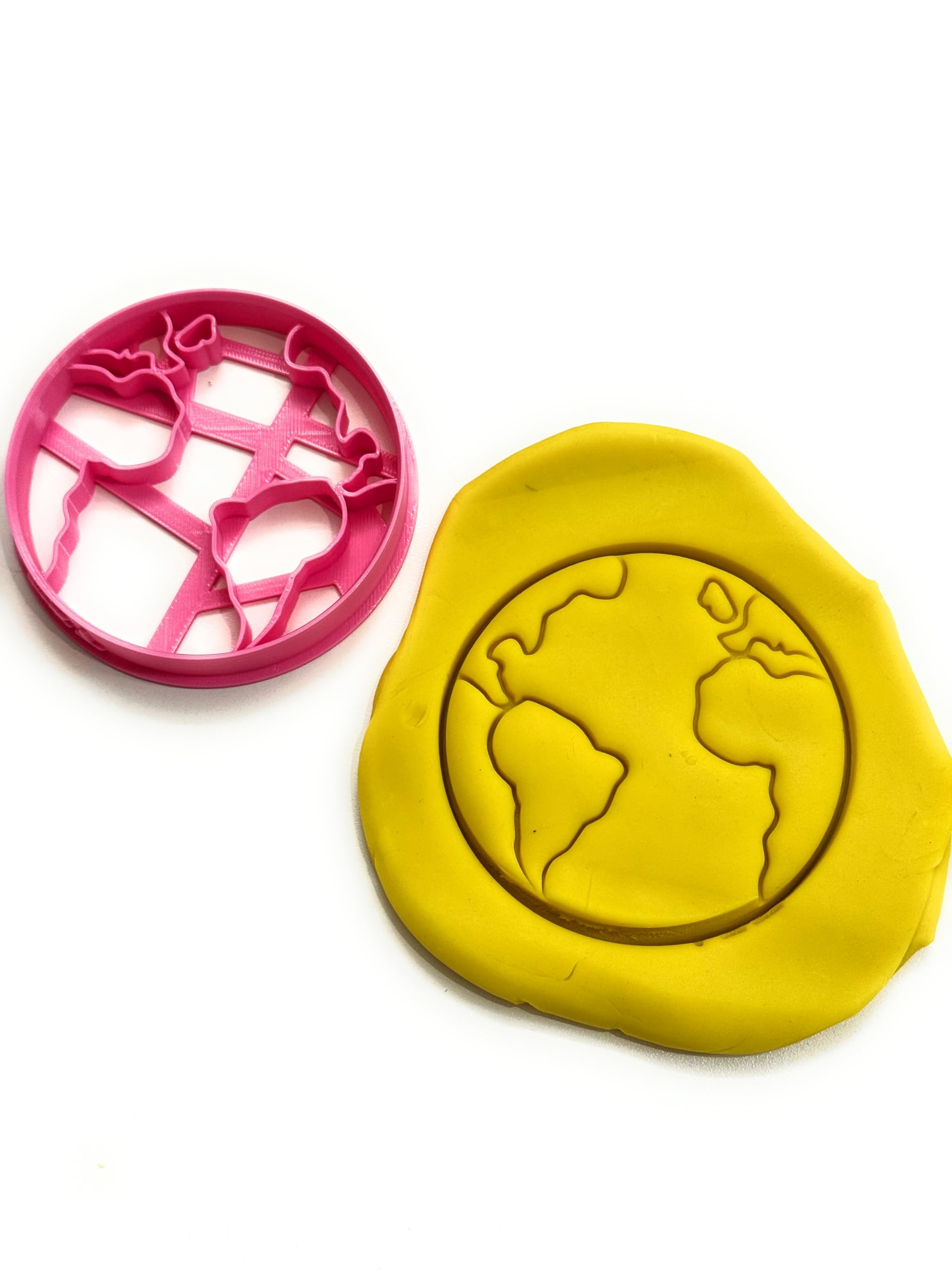 T3D Cookie Cutters Planet Earth Cookie Cutter, Suitable For Cakes Biscuit And Fondant Cookie Mold For Homemade Treats, 3.53''X3.