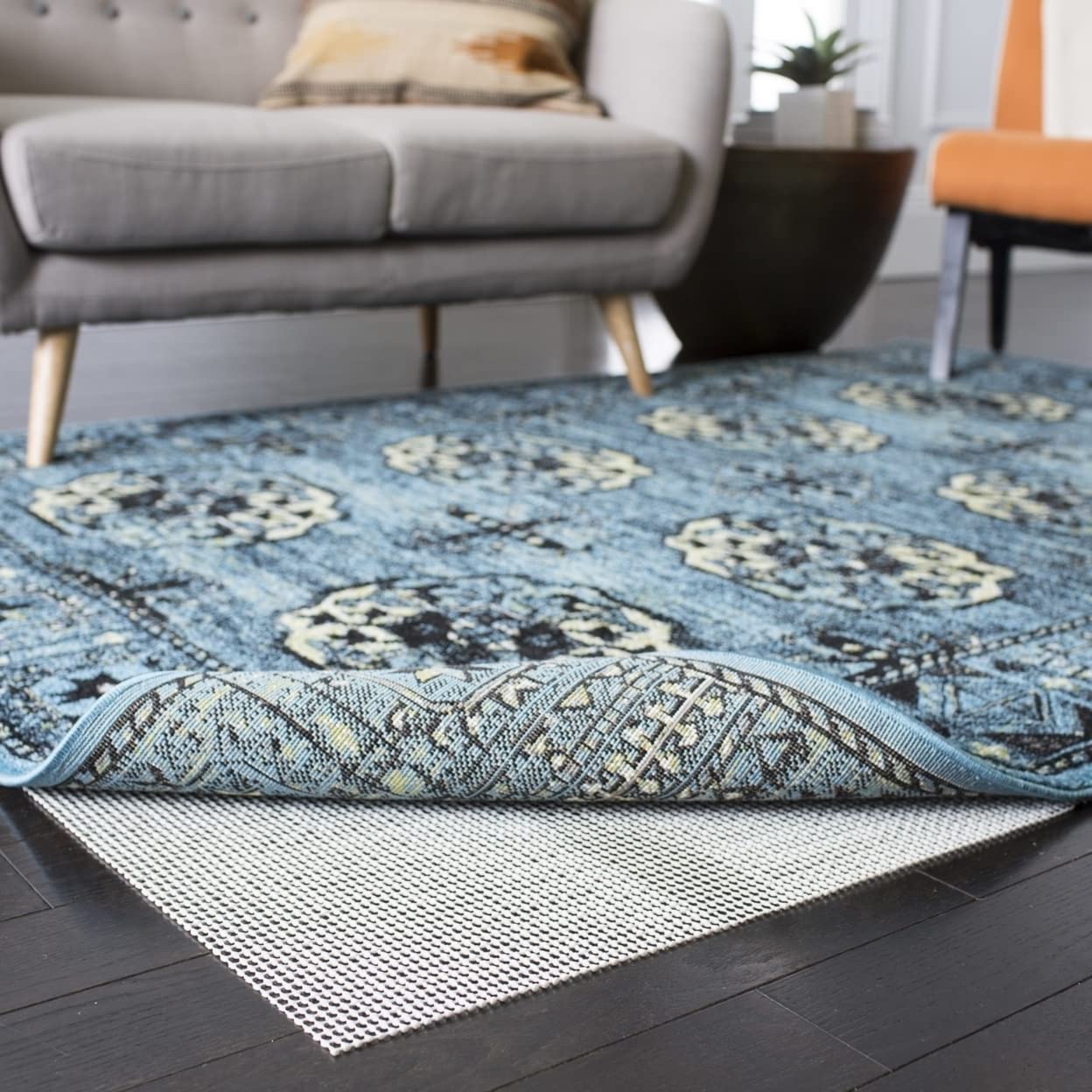 SAFAVIEH Non Slip Anti Skid Grippy Stay in place Rug Pad Under Carpet, Stable on all Hard Floors (8 Round)