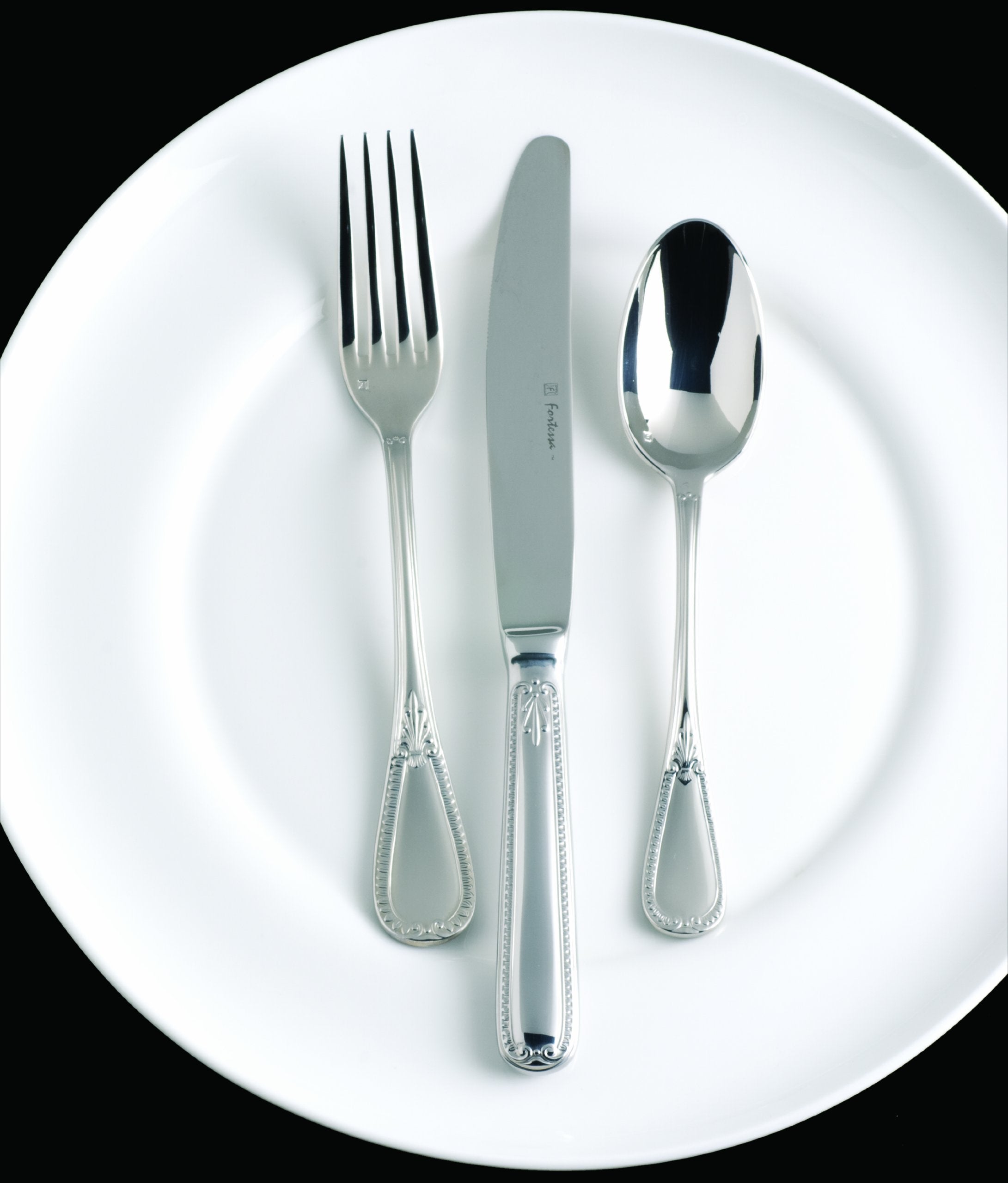 Fortessa Savoy 18/10 Stainless Steel Flatware, 5 Piece Place Setting, Service For 1
