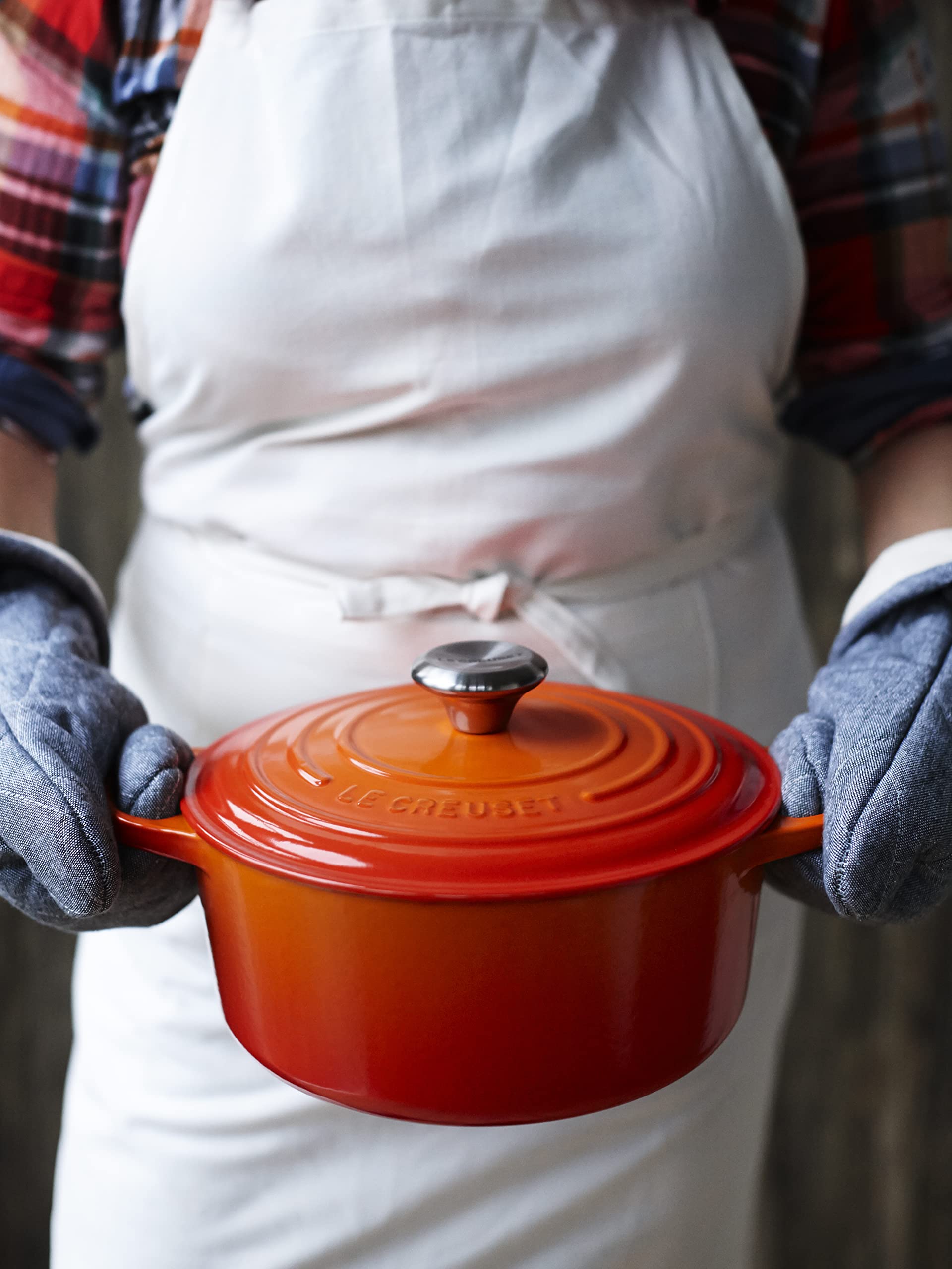Le Creuset Enameled Cast Iron Signature Round Dutch Oven, 7.25 Qt., Flame