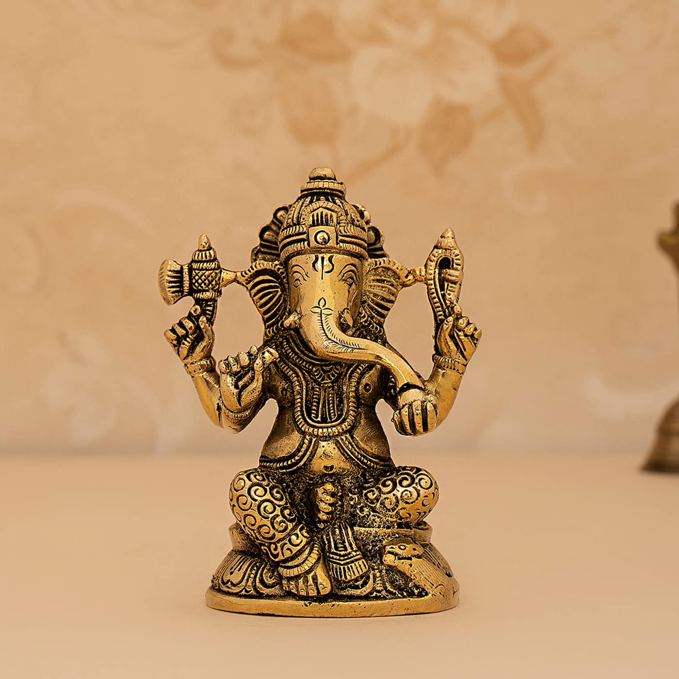 Decortwist Brass Ganesh Idol For Home Puja Ganpati Idol Show Piece For Home Decor Ganesha Statue Murti Idols & Figurines Brass P