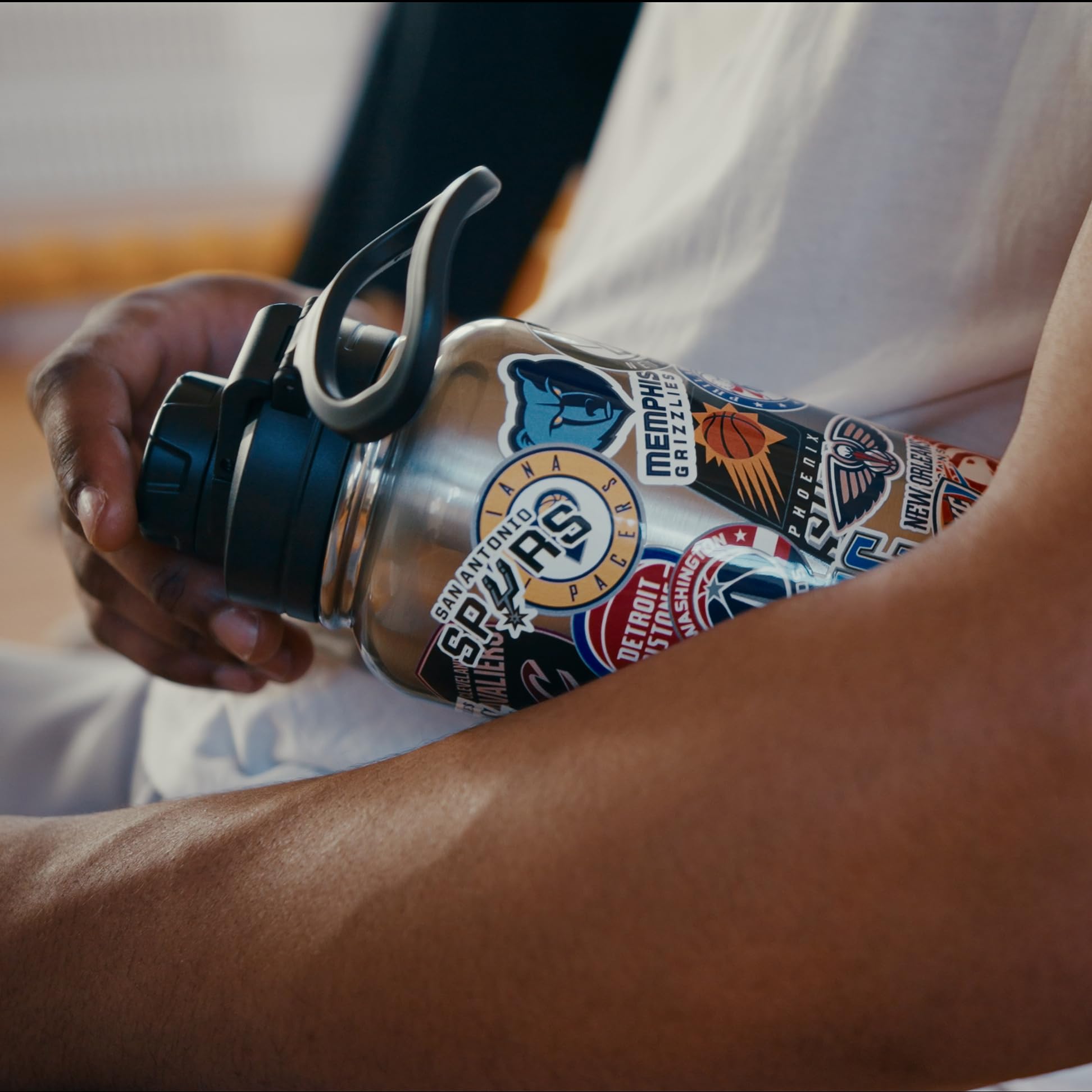 Hydrapeak X Nba Officially Licensed All Team Hardwood Classics Sticker Print 32 Oz Insulated Water Bottle With Straw Lid And Han