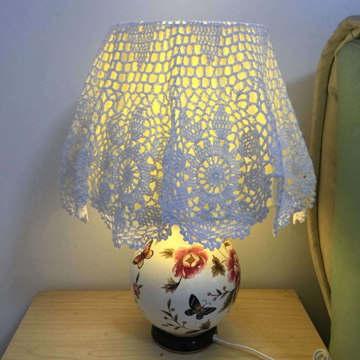 Damanni White Cotton Handmade Crochet Lace Tablecloth Doilies,Round,24 Inch