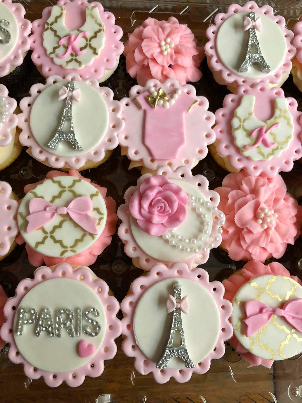 2Pcs/Set Mini Size I Love Paris Fondant Molds, Eiffel Tower Poodle Silicone Fondant Mold For Cake Cupcake Sweet Treats Decoratin