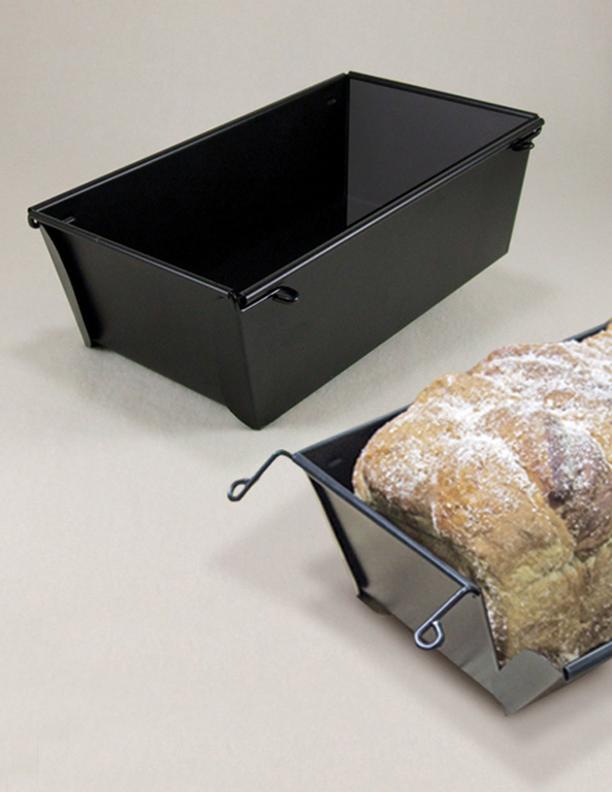 Style Asia Chefs Basics Collapsible Loaf Pan - Steel, Model HW1035, Space-Saving Design