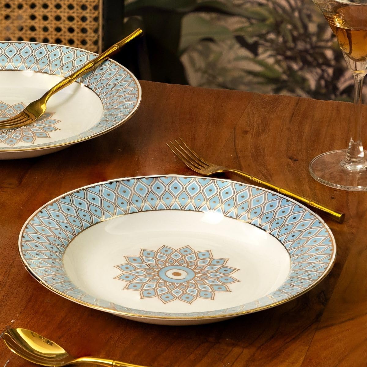 Golden Queen'S Set Of 2 Pasta Plates | 10.5 Inch Wide | Perfect For Pasta, Noodles, Soup With 24 Carat Gold Detailing | Handcraf