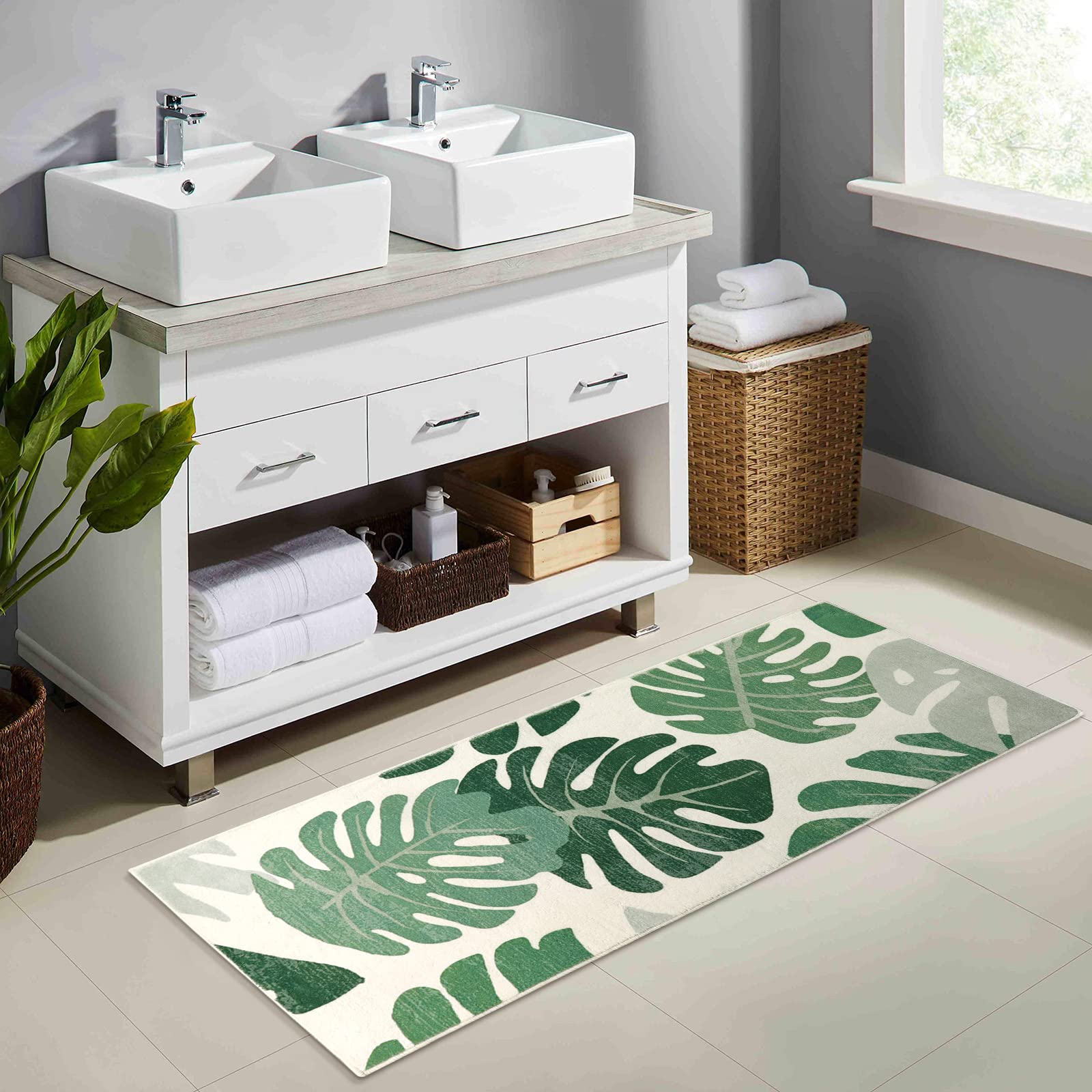 Lukinbox Bathroom Runner Rugs, Green Leaf Non-Slip Bath Mat, Small Long Bath Rugs Cute Soft Microfiber Floor Mats Machine Washab