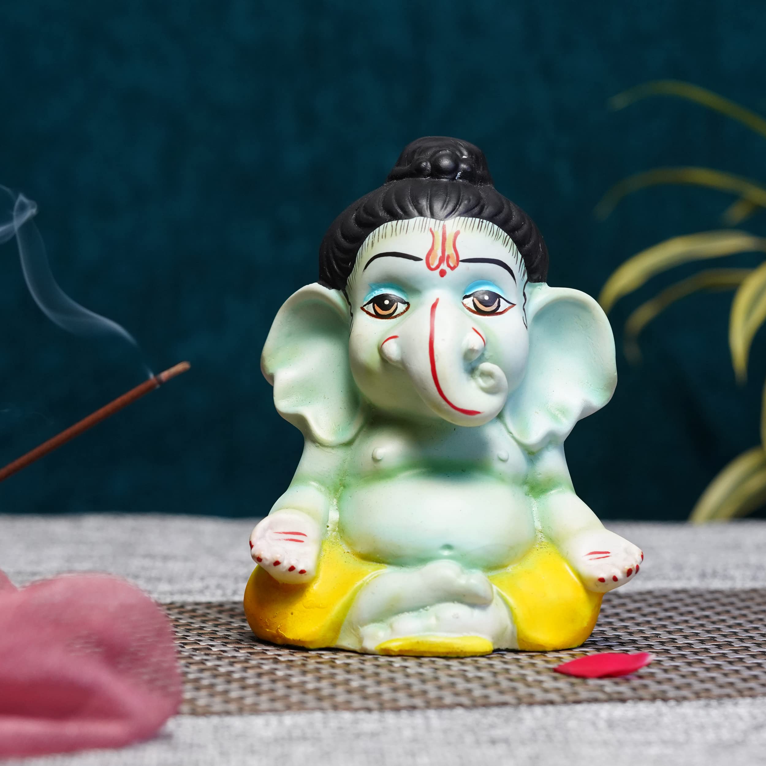 Lupaava Lord Ganesha Idol | Ganesh Ganpati Bappa Idol For Car Dashboard | Living Room (13 X 10 X 16 Cm, Polyresin, Green)