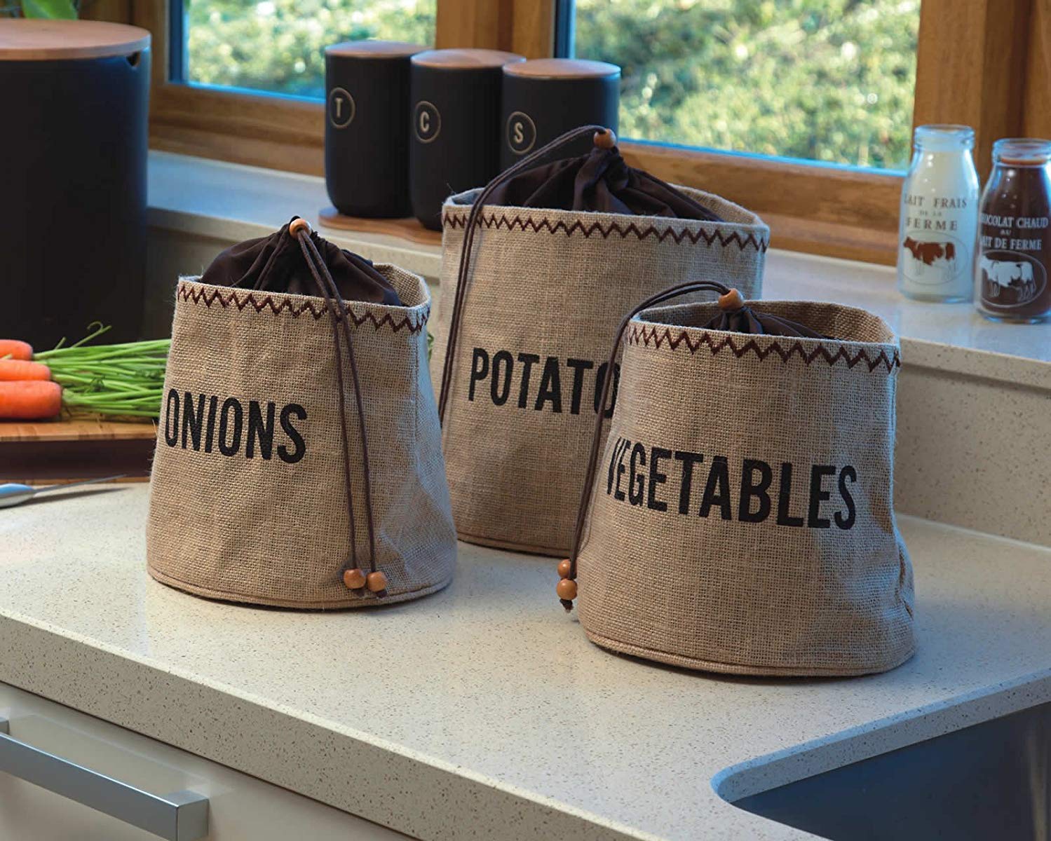 Natural Elements KitchenCraft Potato Bag with Blackout Lining  Hessian  Brown  24 x 24cm