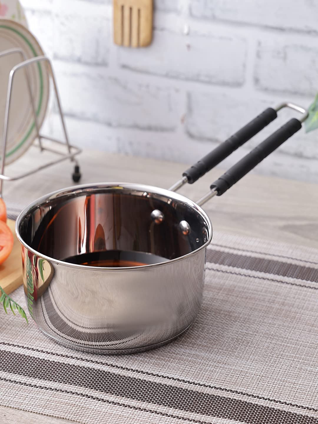 Swhf Stainless Steel Induction And Gas Compatible Heavy Base Sauce Pan For Cooking Tea Milk In Kitchen 1200Ml, (16 Cm Dia, 9.5 