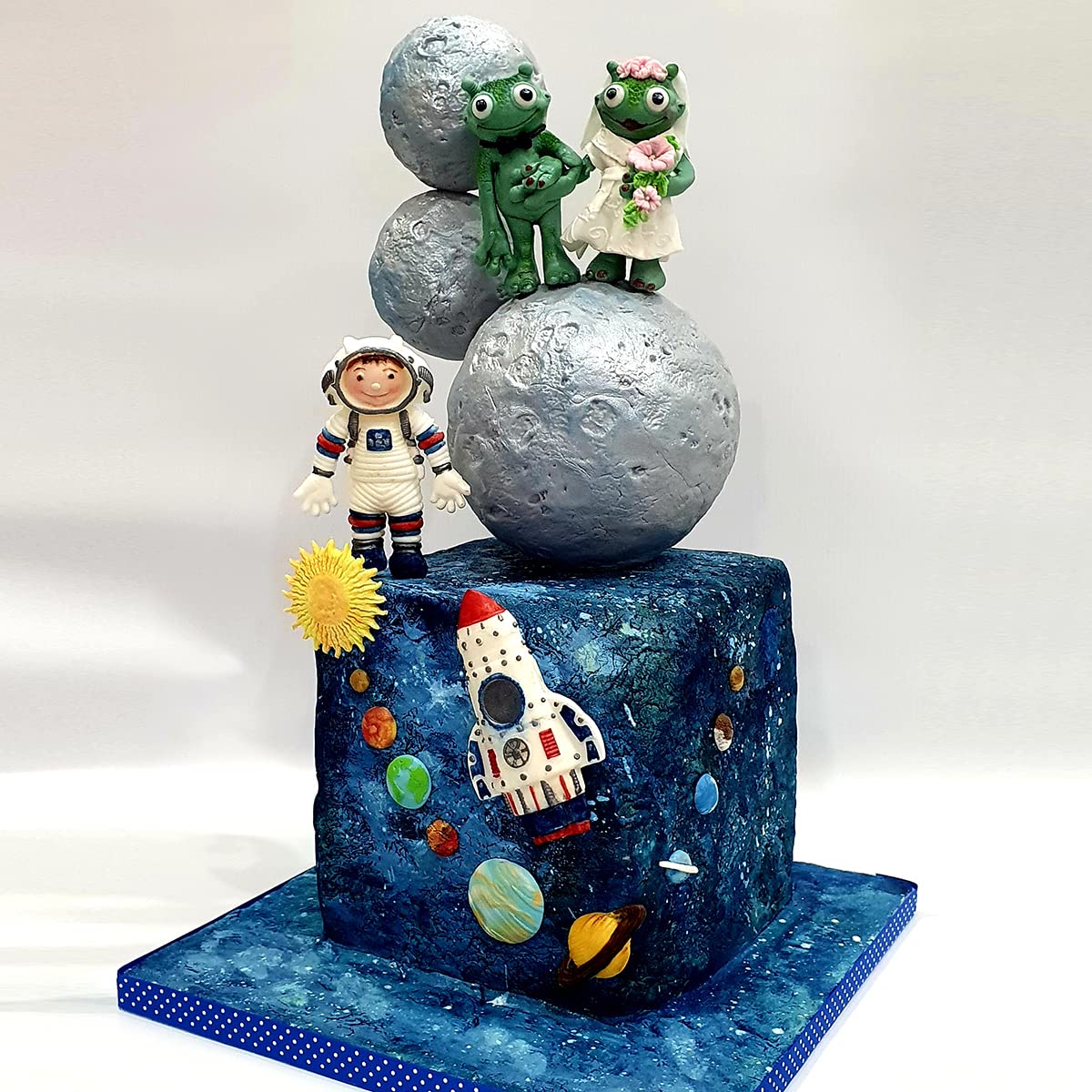 Katy Sue Space Rocket Silicone Mold For Cake Decorating & Crafts. Rocket Is 3.9 X 2.4 X 0.7 Inches. For Fondant, Gum Paste, Suga