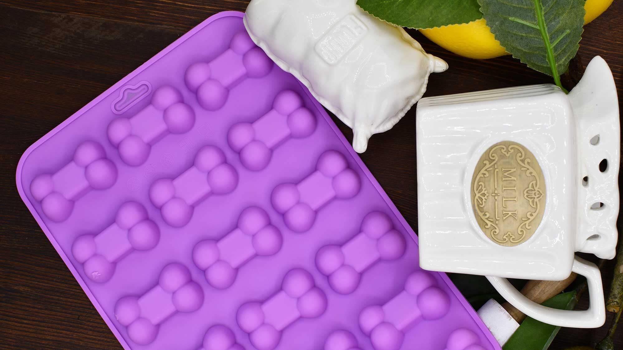 Halloween Silicone Mold Ice Cube Tray Scary Fun Candy Chocolate Mould Oven Safe (Bones)