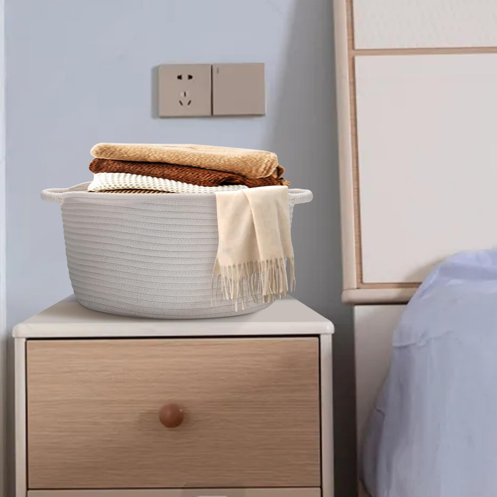 Hifeasts Cotton Rope Storage Basket With Handles, Medium Basket, 17 ''L X 12.5'' W X 8.5 ''H, Home Decor Basket, Towel Basket, B