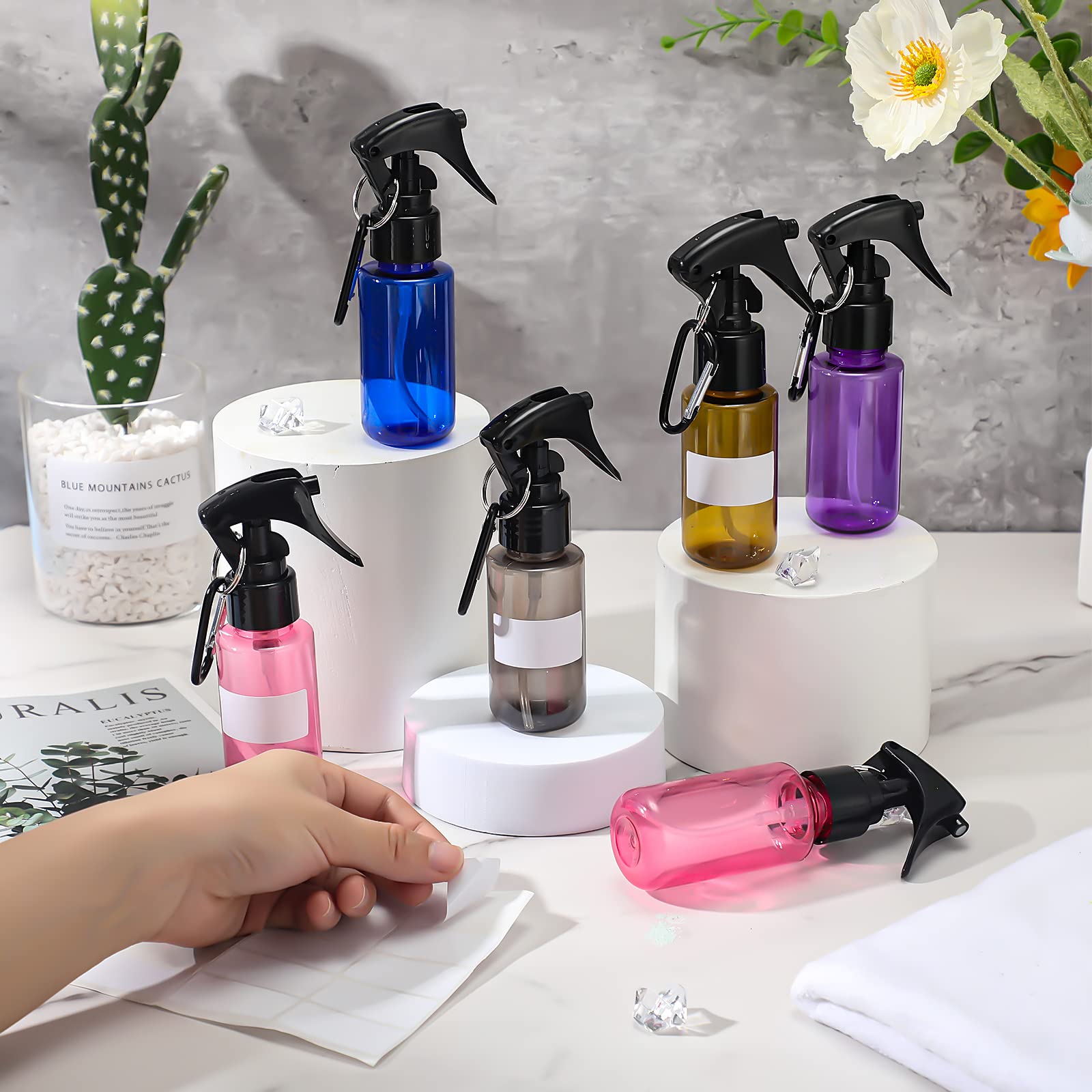 Roshtia 20 Pcs Small Spray Bottle With Keychain 2 Oz Plastic Mini Spray Bottles Refillable 60Ml Travel Size Spray Bottle With 1