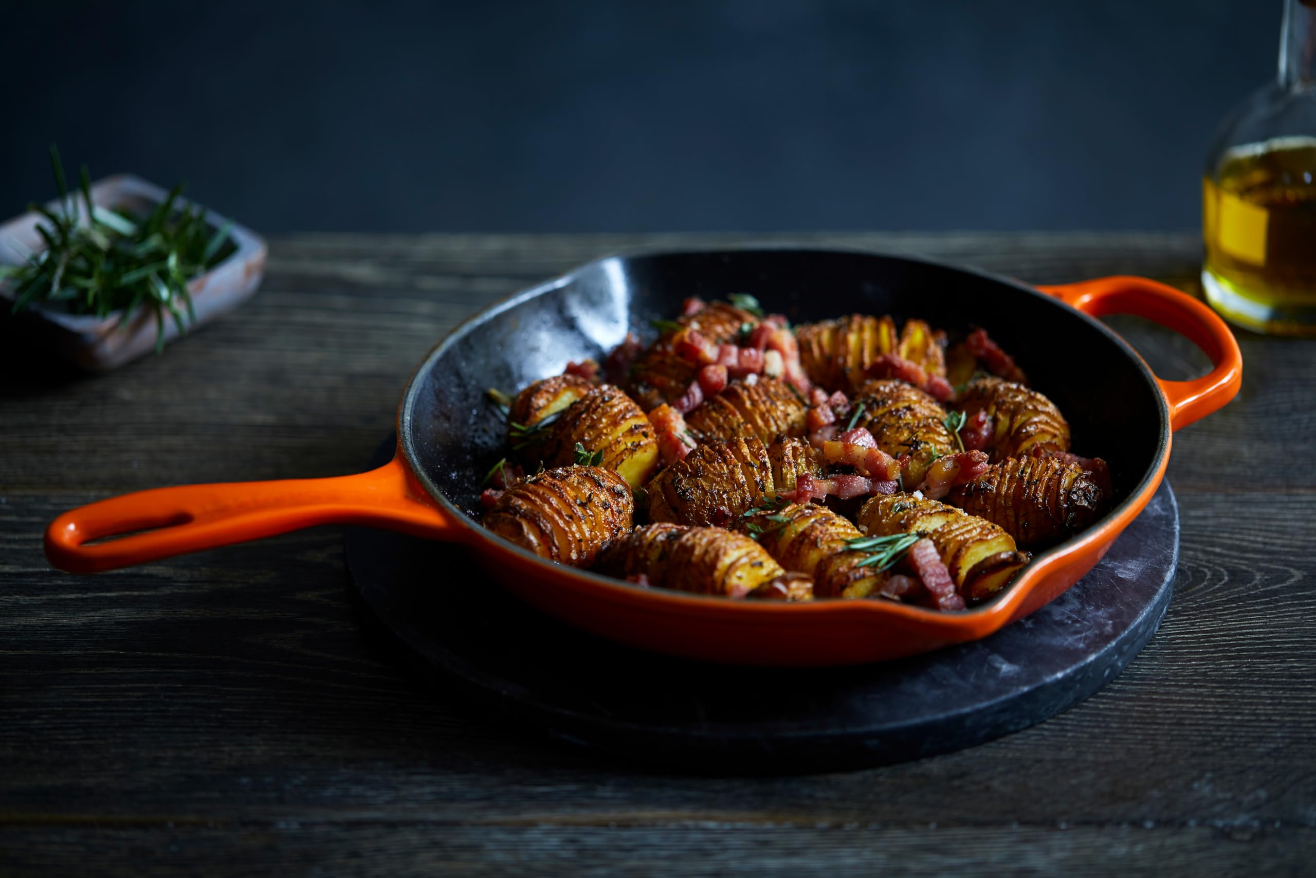Le Creuset Enameled Cast Iron Signature Iron Handle Skillet, 11.75 (2-3/8 Qt.), Flame